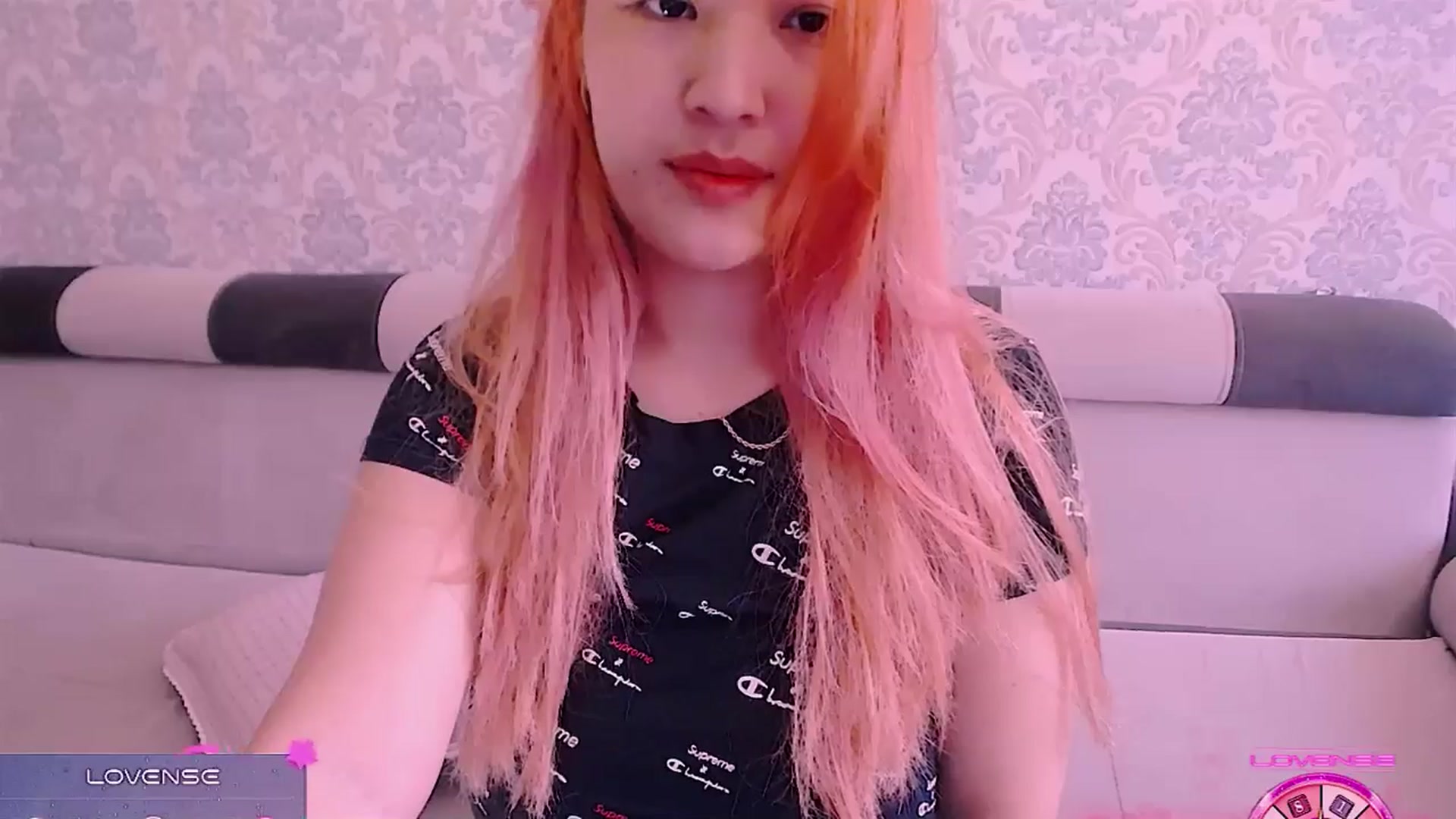 Gallery image thumbnail from lover_Kitten's myfreecams stream on, 05/13/2025, 08:22 image 18 of 20