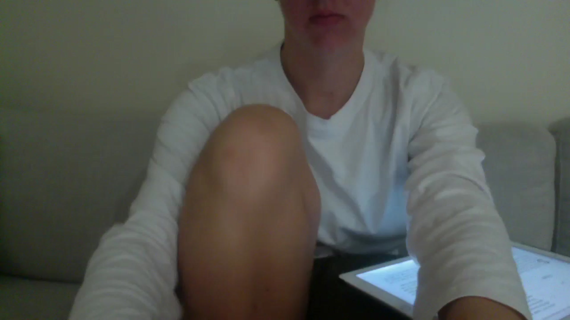 Gallery image thumbnail from loverosie69's myfreecams stream on, 12/02/2023, 09:19 image 6 of 20