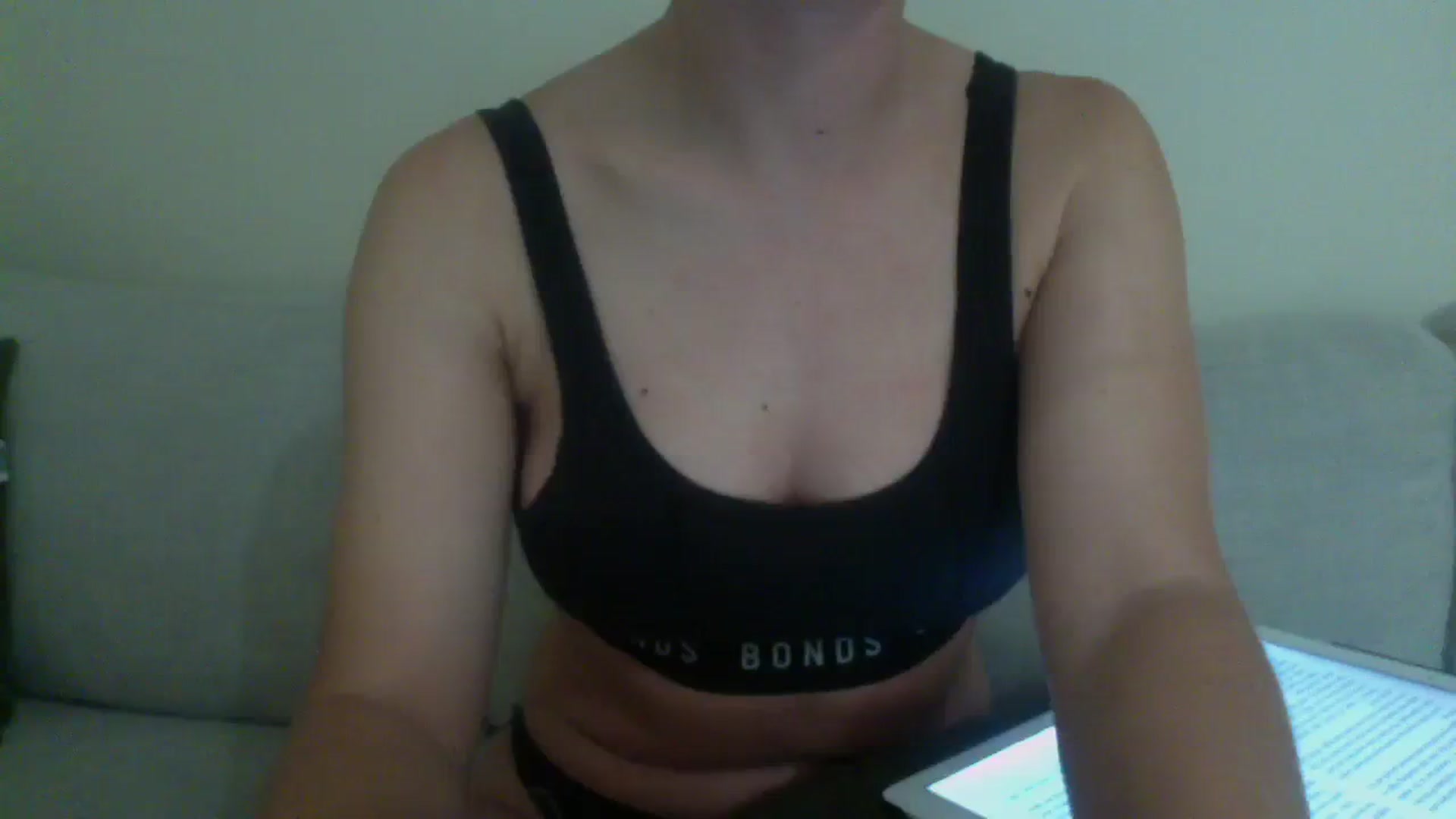 Gallery image thumbnail from loverosie69's myfreecams stream on, 12/02/2023, 09:31 image 17 of 20