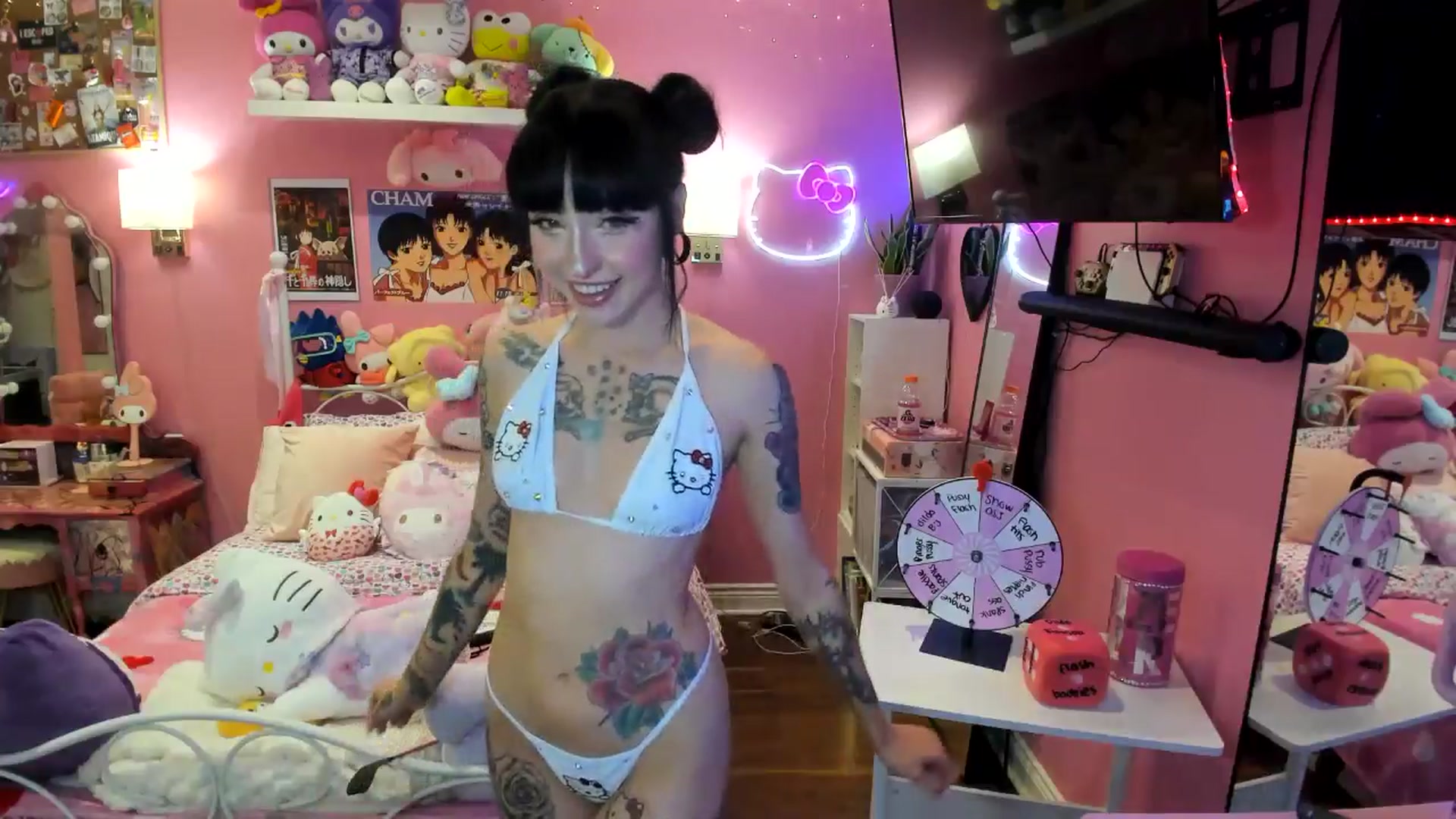 Gallery image thumbnail from lovesick's myfreecams stream on, 08/04/2025, 23:52 image 3 of 20
