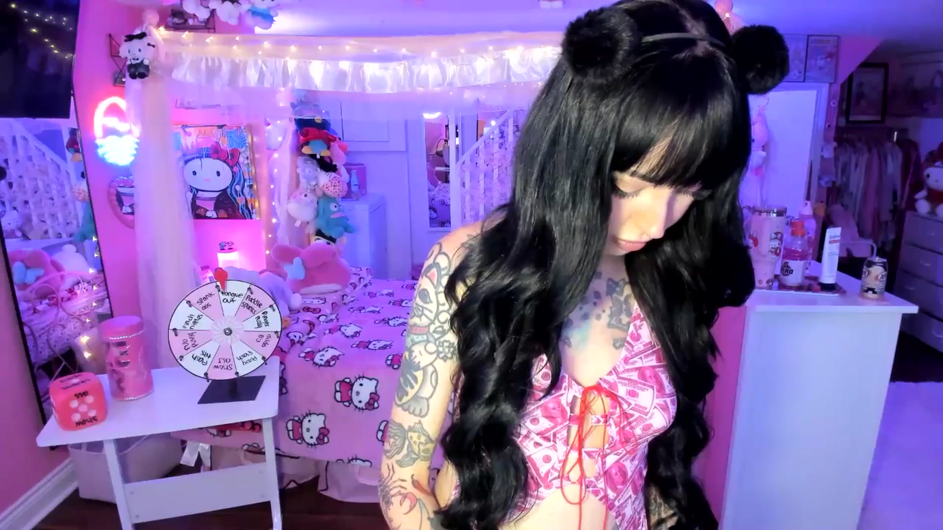 Gallery image thumbnail from lovesick's myfreecams stream on, 09/24/2025, 02:32 image 7 of 20