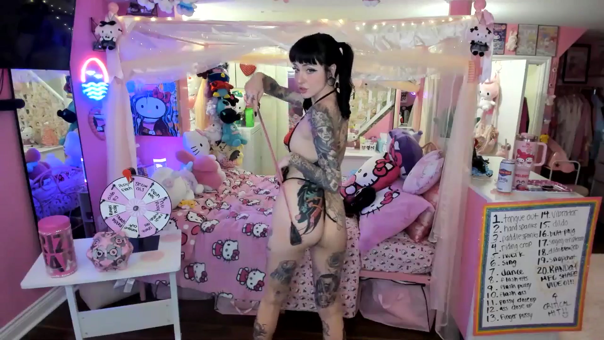 Gallery image thumbnail from lovesick's myfreecams stream on, 11/26/2025, 03:00 image 3 of 20