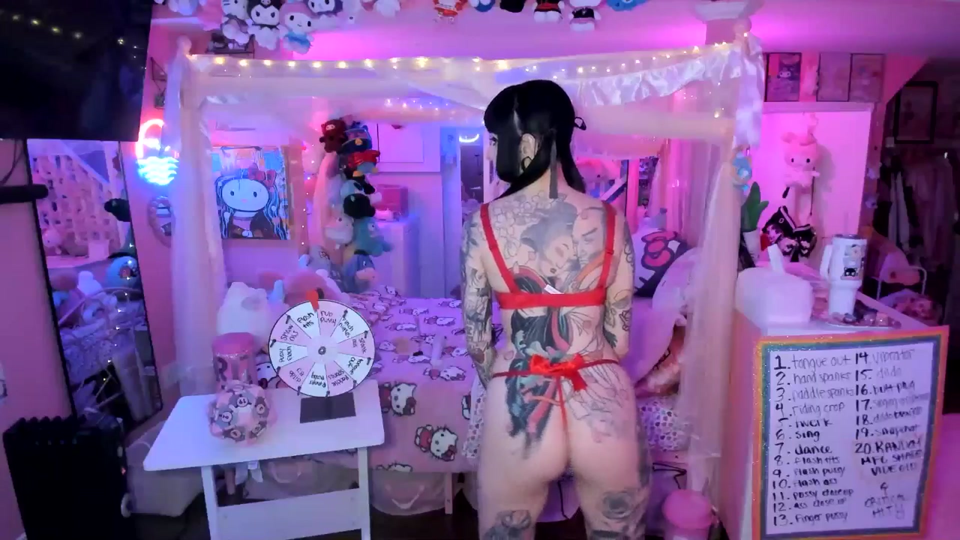 Gallery image thumbnail from lovesick's myfreecams stream on, 01/27/2026, 02:22 image 4 of 20