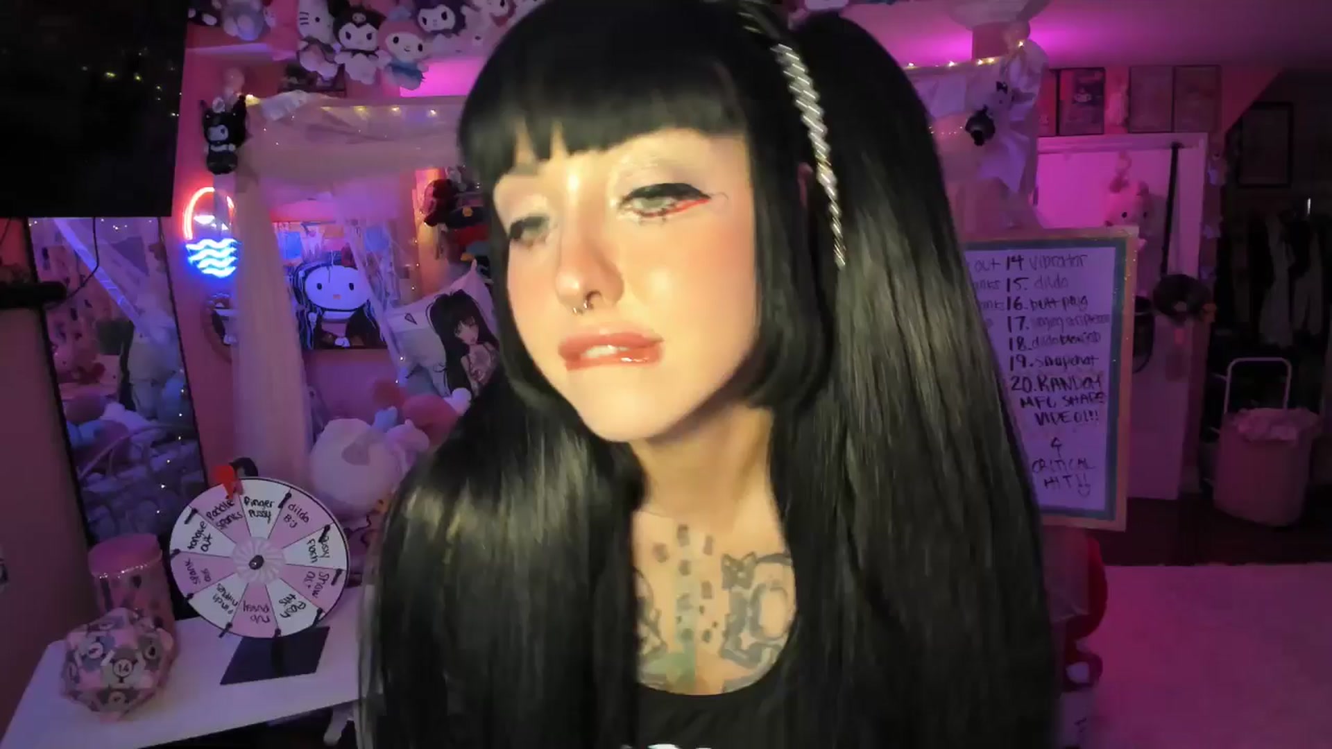 Gallery image thumbnail from lovesick's myfreecams stream on, 05/03/2026, 02:22 image 6 of 20