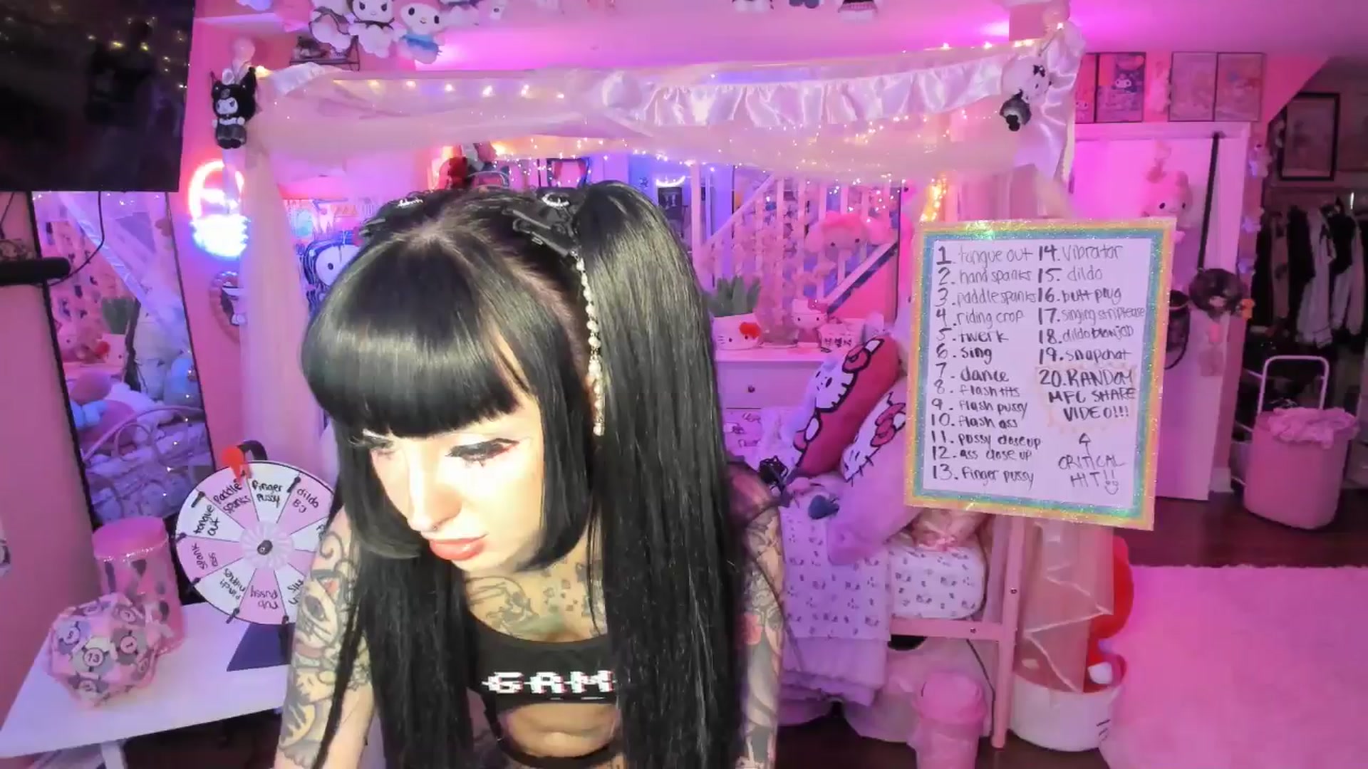 Gallery image thumbnail from lovesick's myfreecams stream on, 05/03/2026, 02:22 image 5 of 20