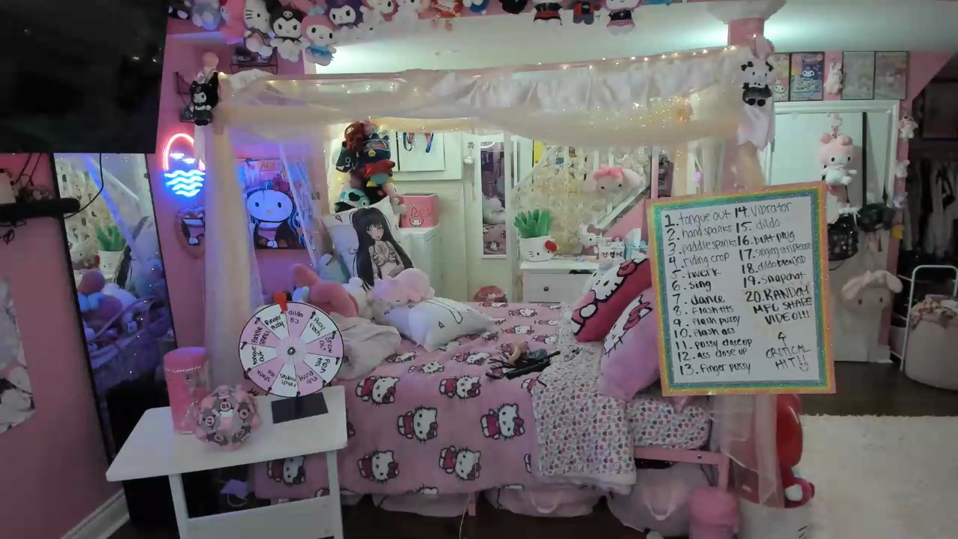 Gallery image thumbnail from lovesick's myfreecams stream on, 05/28/2026, 02:18 image 13 of 20