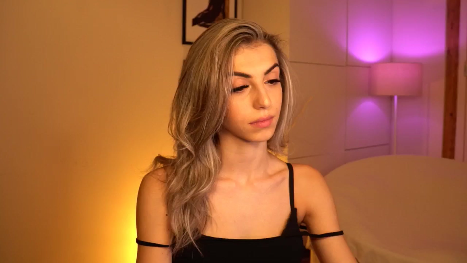 Gallery image thumbnail from lovlybambi's myfreecams stream on, 07/16/2024, 14:20 image 19 of 20