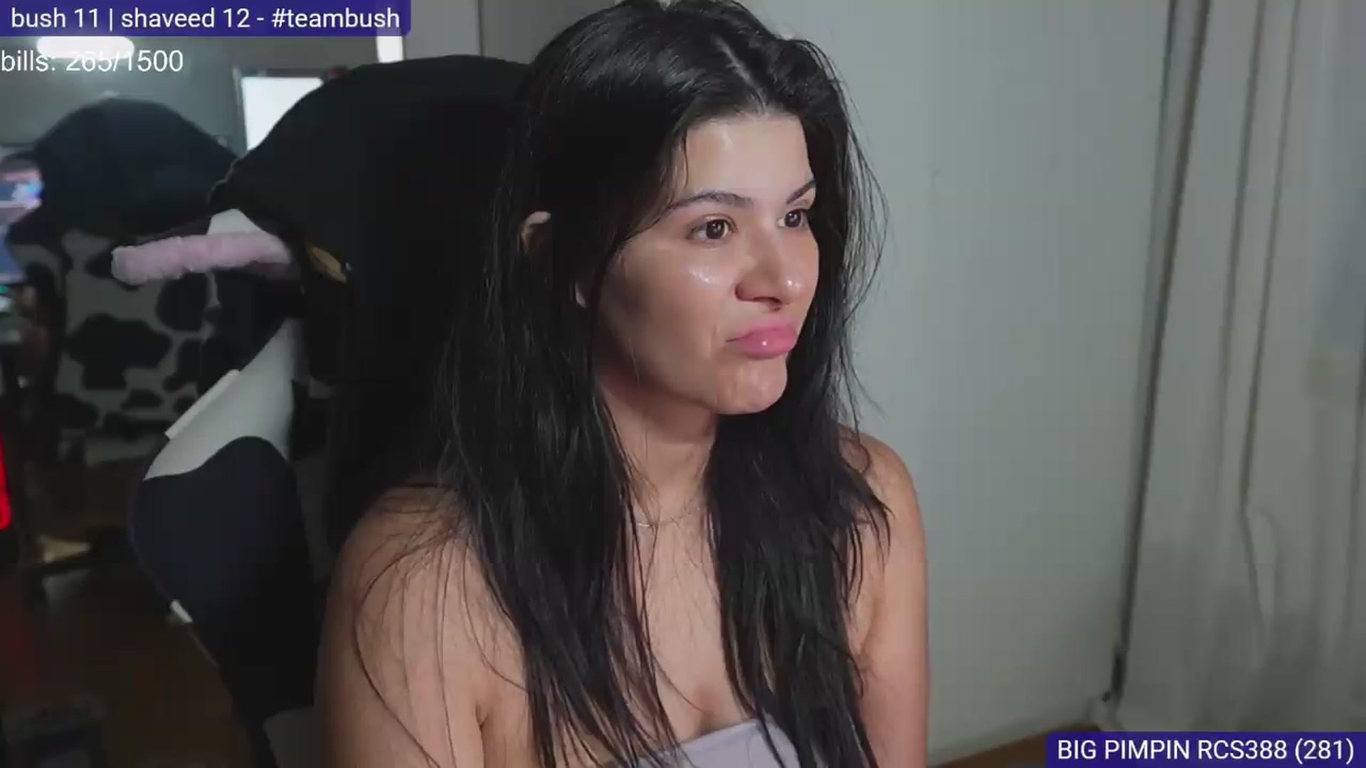 Gallery image thumbnail from lowbattery__'s myfreecams stream on, 08/21/2026, 24:46 image 9 of 20