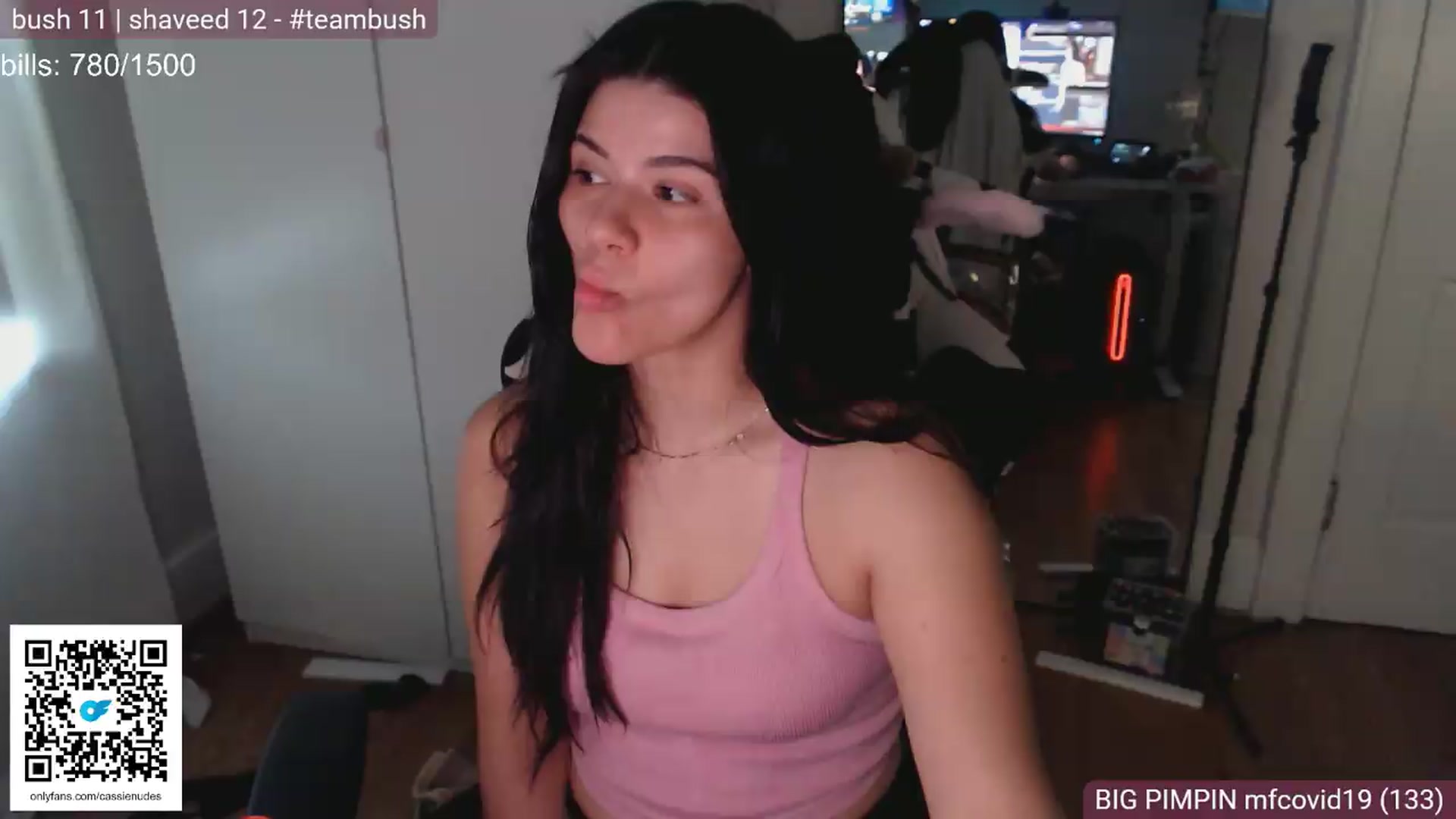 Gallery image thumbnail from lowbattery__'s myfreecams stream on, 08/29/2026, 18:19 image 6 of 20