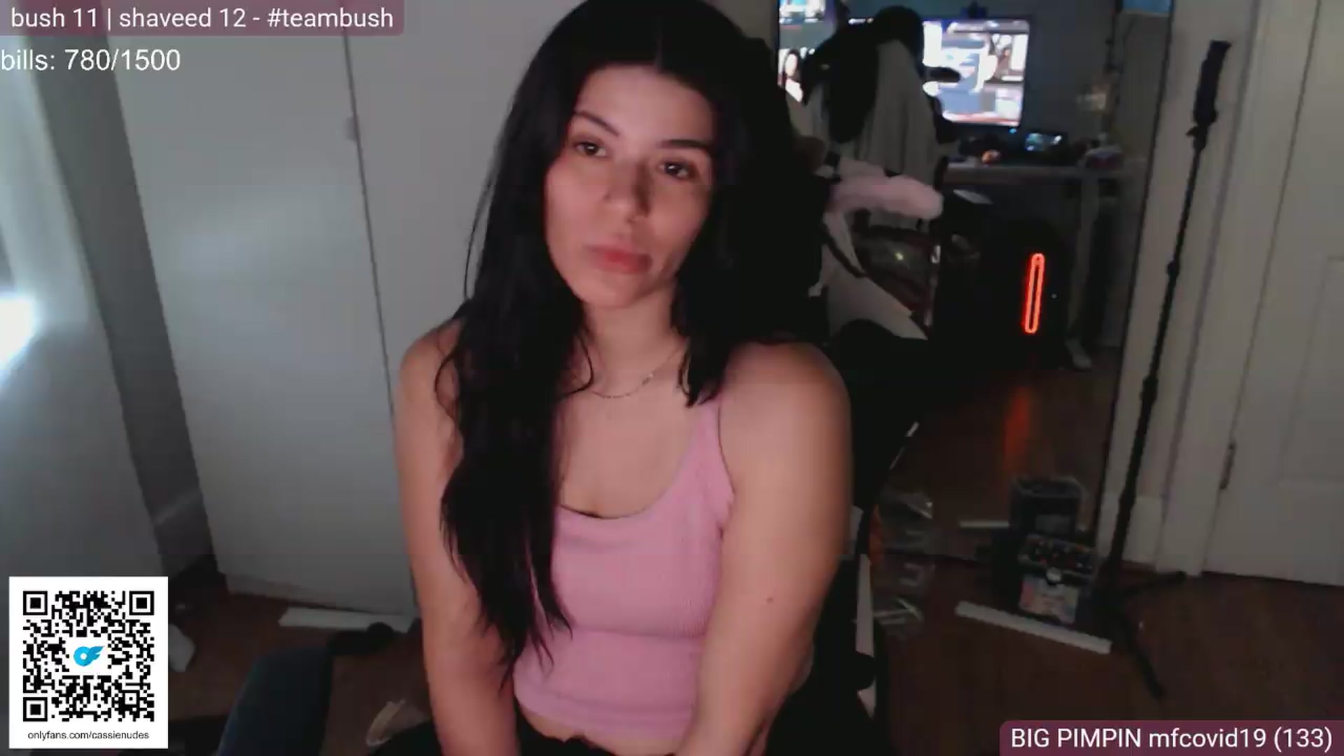 Gallery image thumbnail from lowbattery__'s myfreecams stream on, 08/29/2026, 18:19 image 7 of 20
