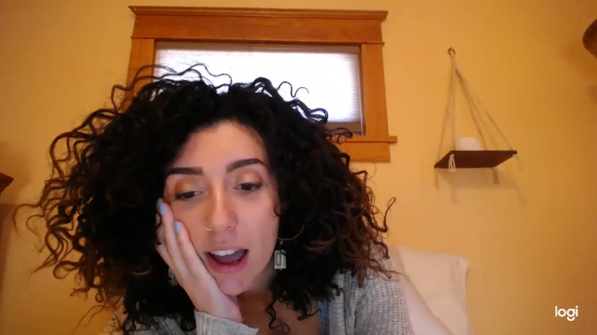 Gallery image thumbnail from luabelle's myfreecams stream on, 11/21/2022, 17:33 image 13 of 20