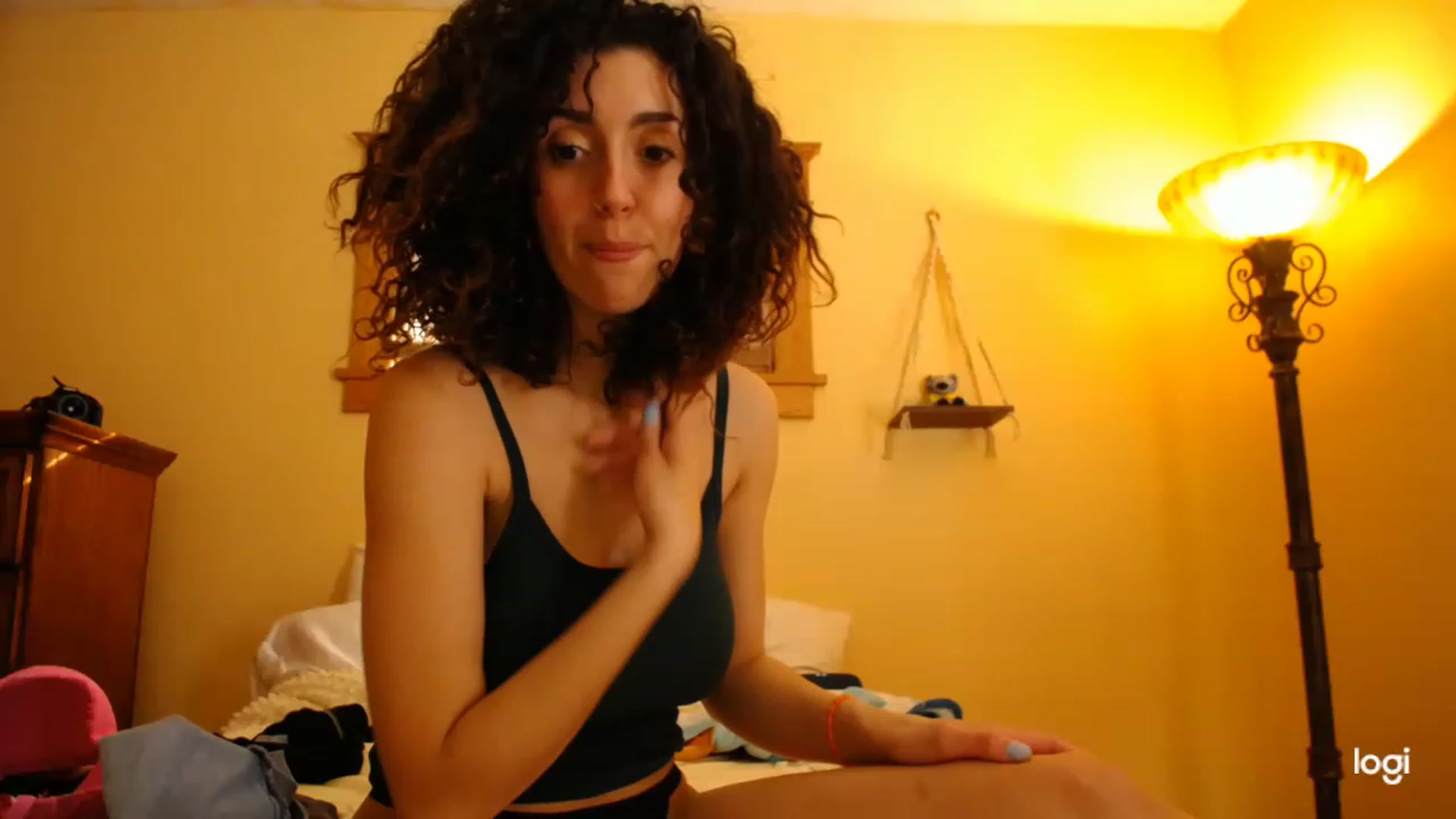 Gallery image thumbnail from luabelle's myfreecams stream on, 11/22/2022, 18:24 image 12 of 20