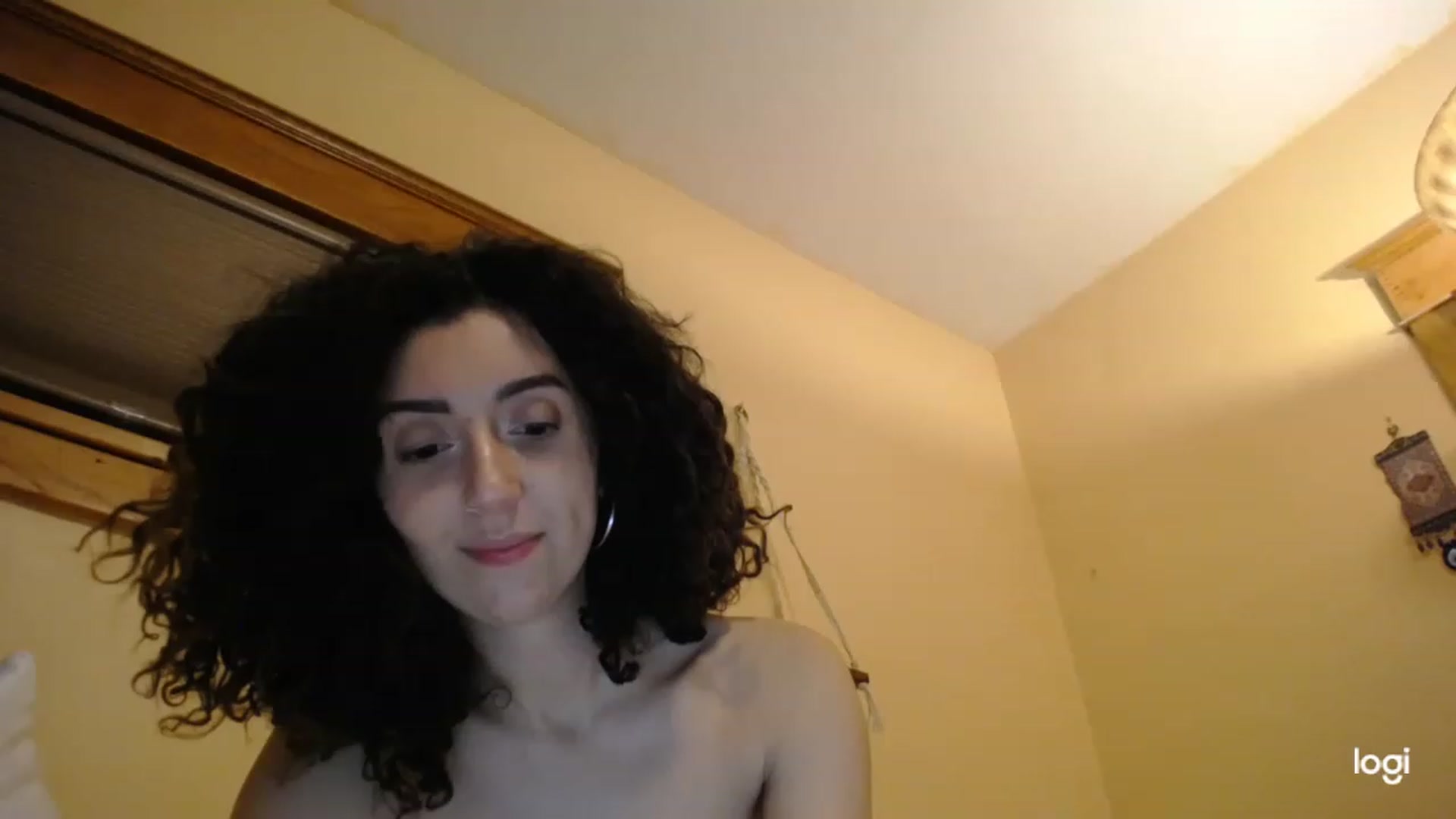 Gallery image thumbnail from luabelle's myfreecams stream on, 11/27/2022, 07:16 image 16 of 20