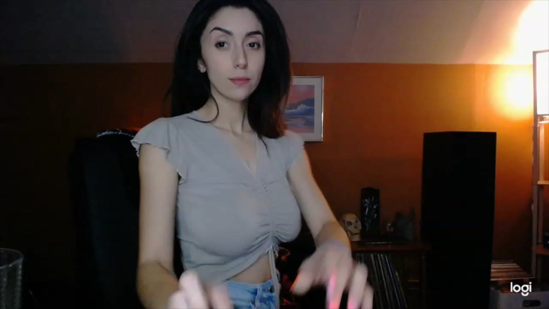 Gallery image thumbnail from luabelle's myfreecams stream on, 12/06/2022, 02:55 image 4 of 20
