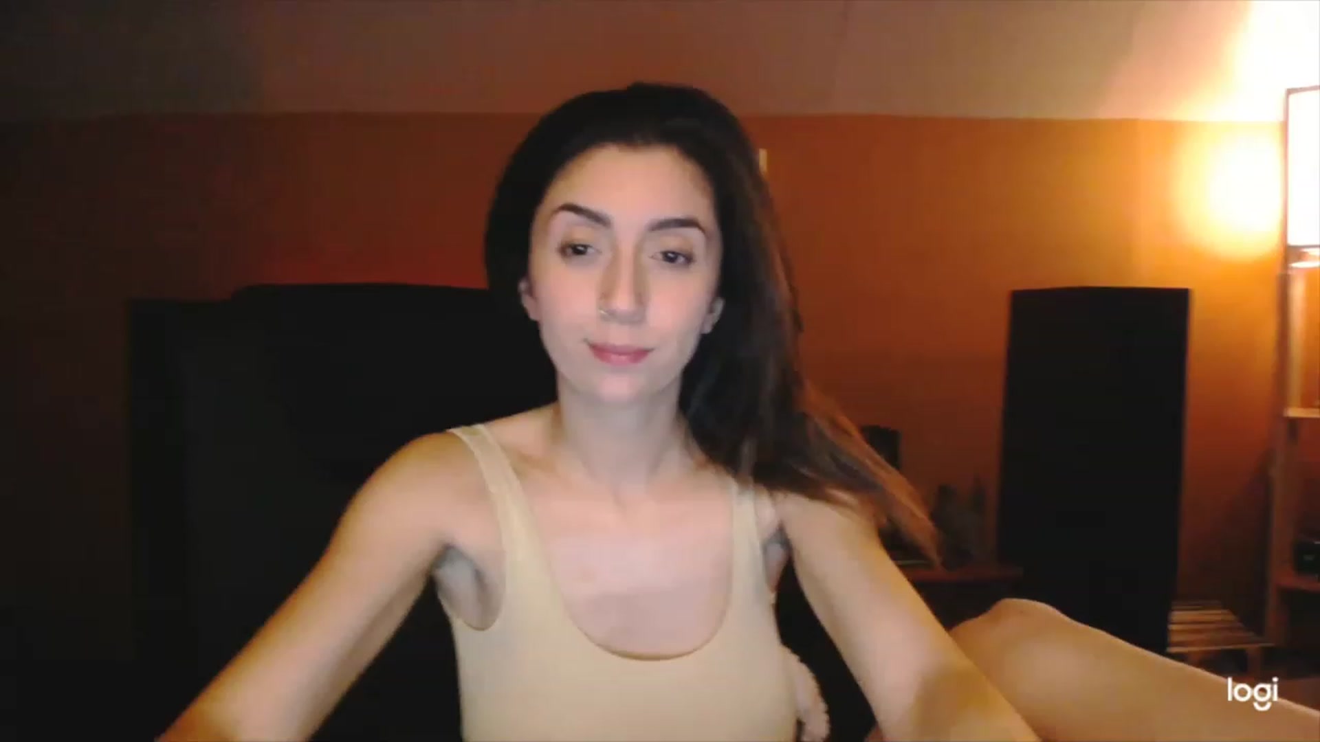 Gallery image thumbnail from luabelle's myfreecams stream on, 12/06/2022, 03:27 image 8 of 20