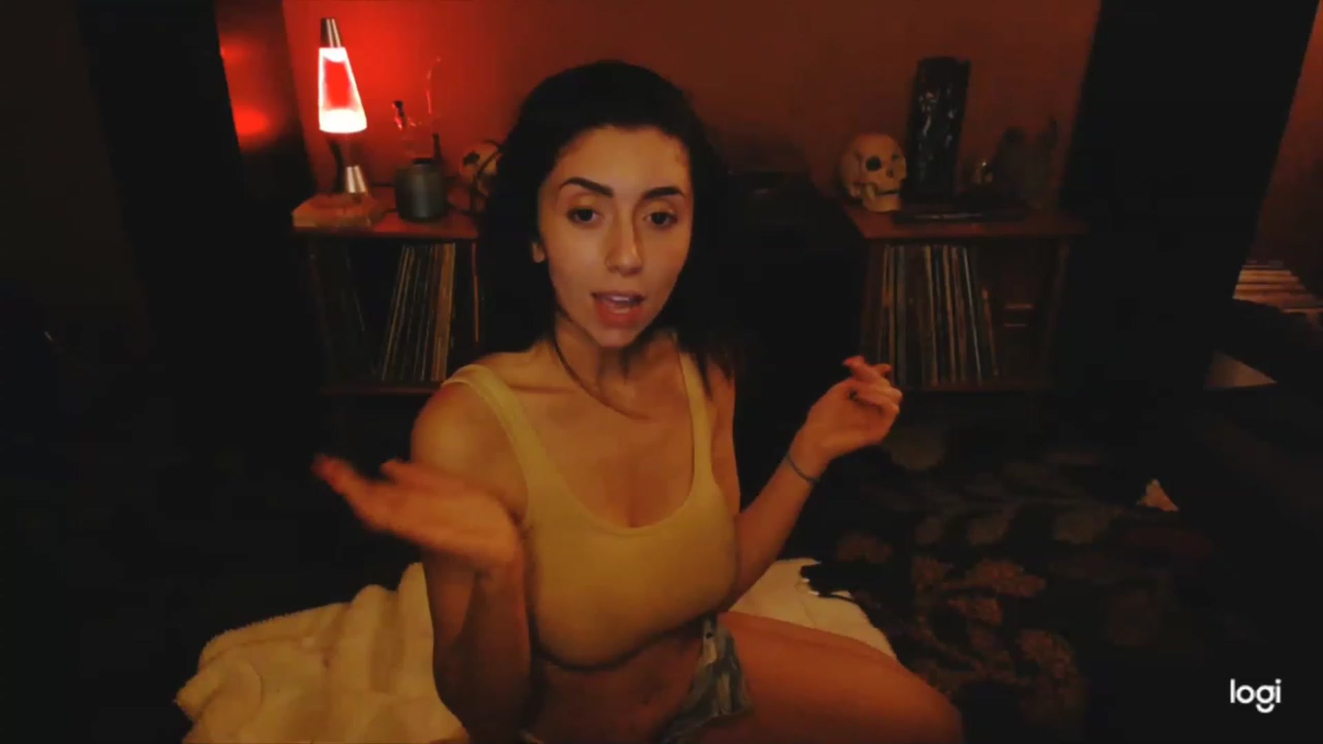 Gallery image thumbnail from luabelle's myfreecams stream on, 12/06/2022, 03:27 image 5 of 20