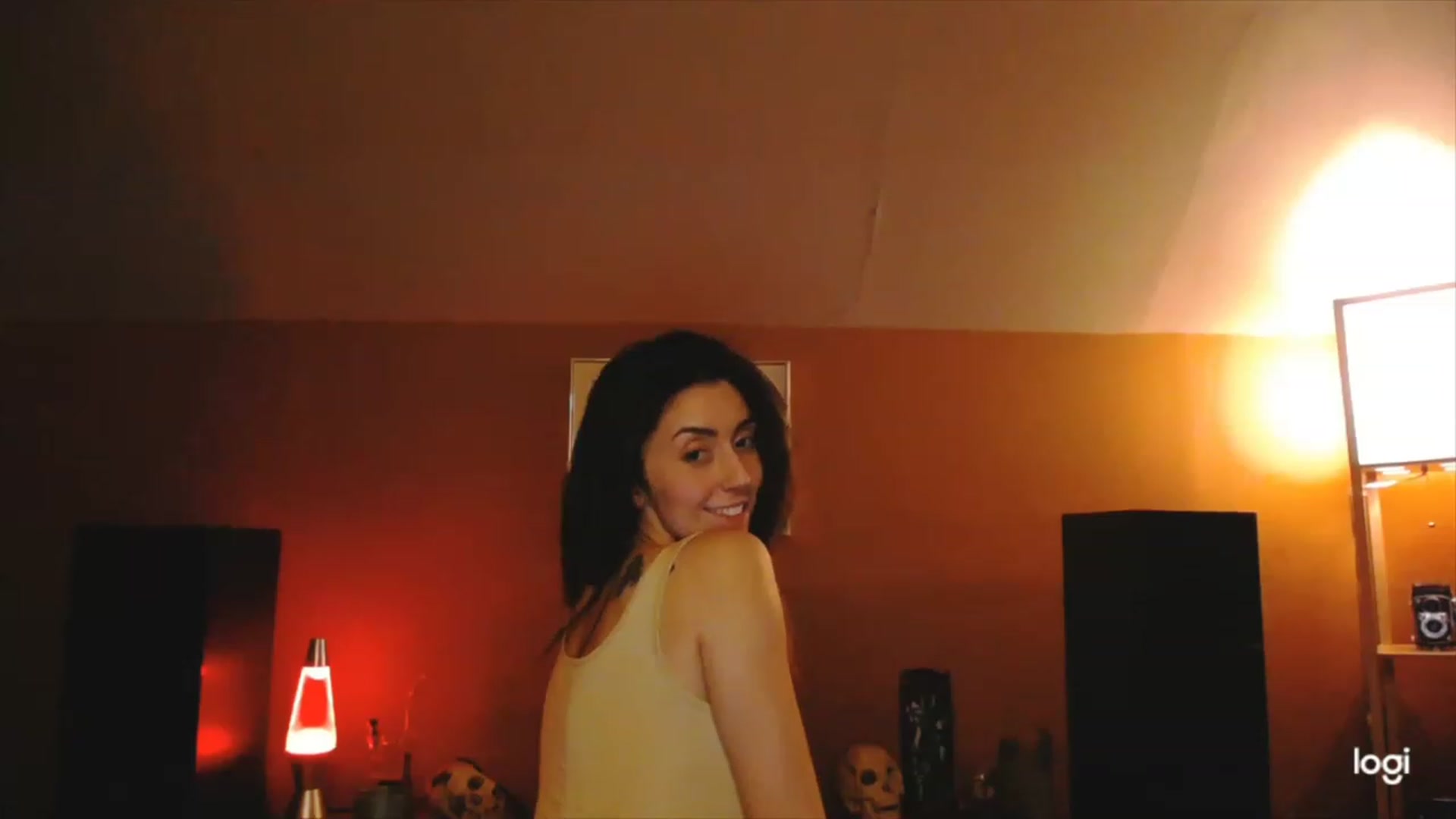 Gallery image thumbnail from luabelle's myfreecams stream on, 12/06/2022, 03:55 image 13 of 20