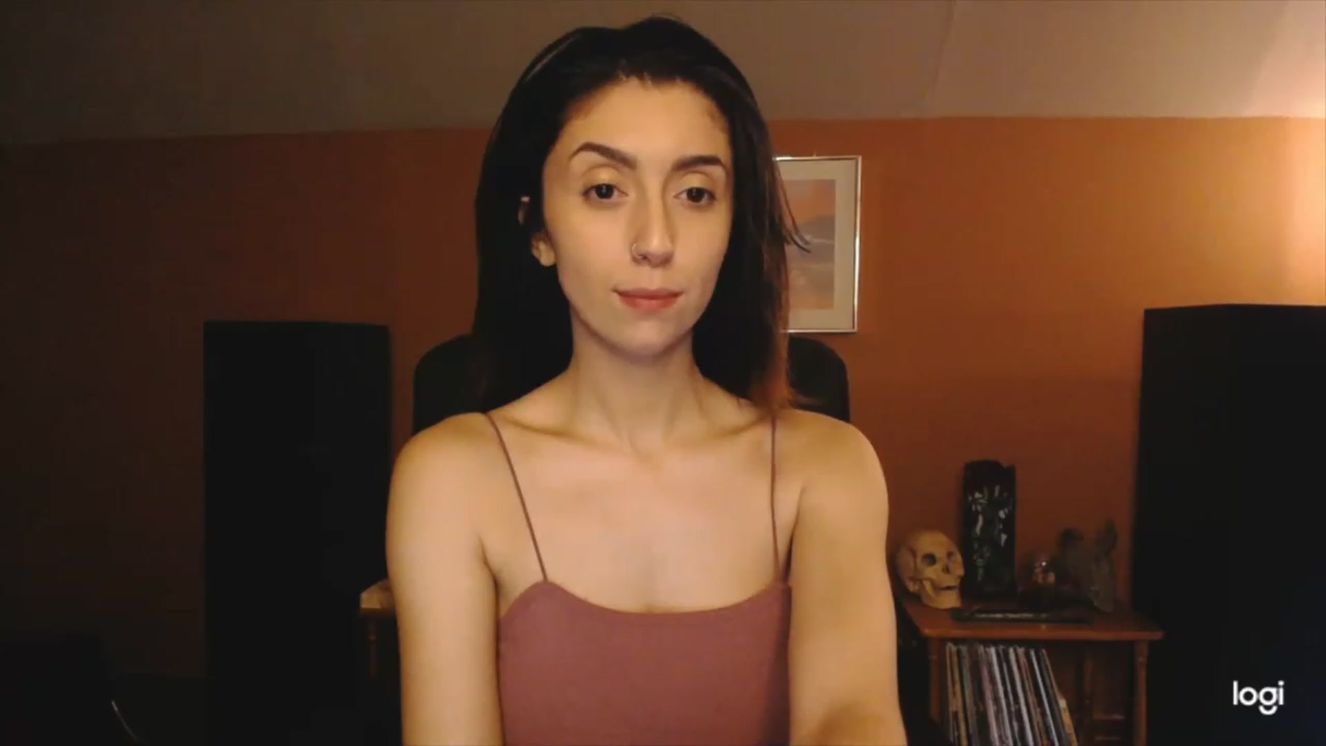 Gallery image thumbnail from luabelle's myfreecams stream on, 12/06/2022, 17:50 image 9 of 20