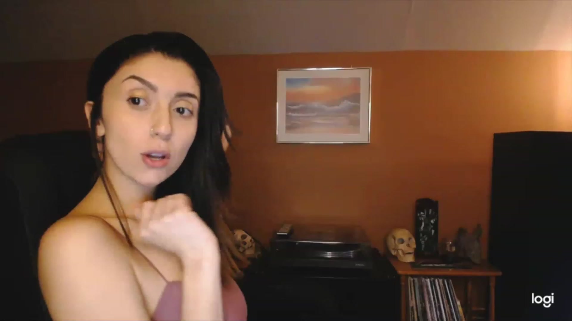 Gallery image thumbnail from luabelle's myfreecams stream on, 12/06/2022, 17:50 image 5 of 20