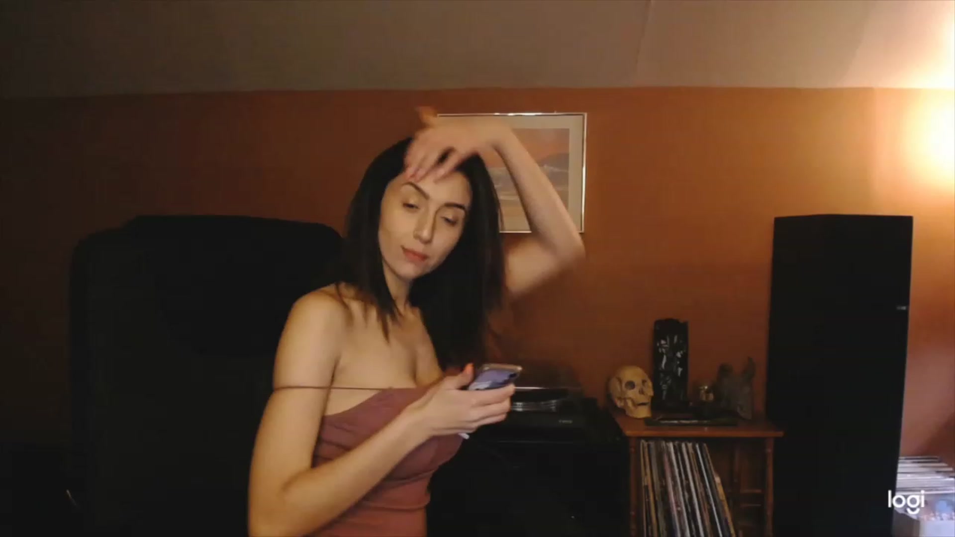 Gallery image thumbnail from luabelle's myfreecams stream on, 12/06/2022, 18:26 image 2 of 20