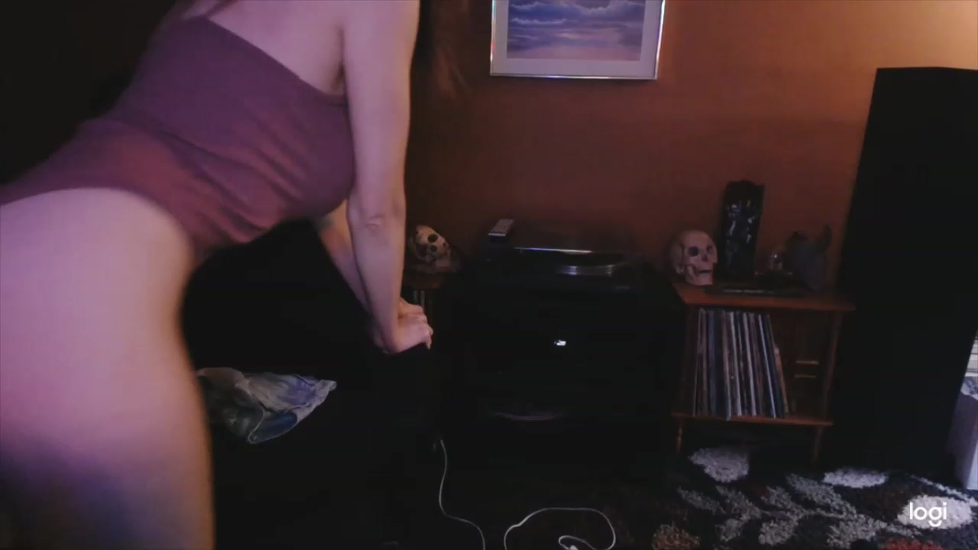 Gallery image thumbnail from luabelle's myfreecams stream on, 12/06/2022, 18:56 image 18 of 20