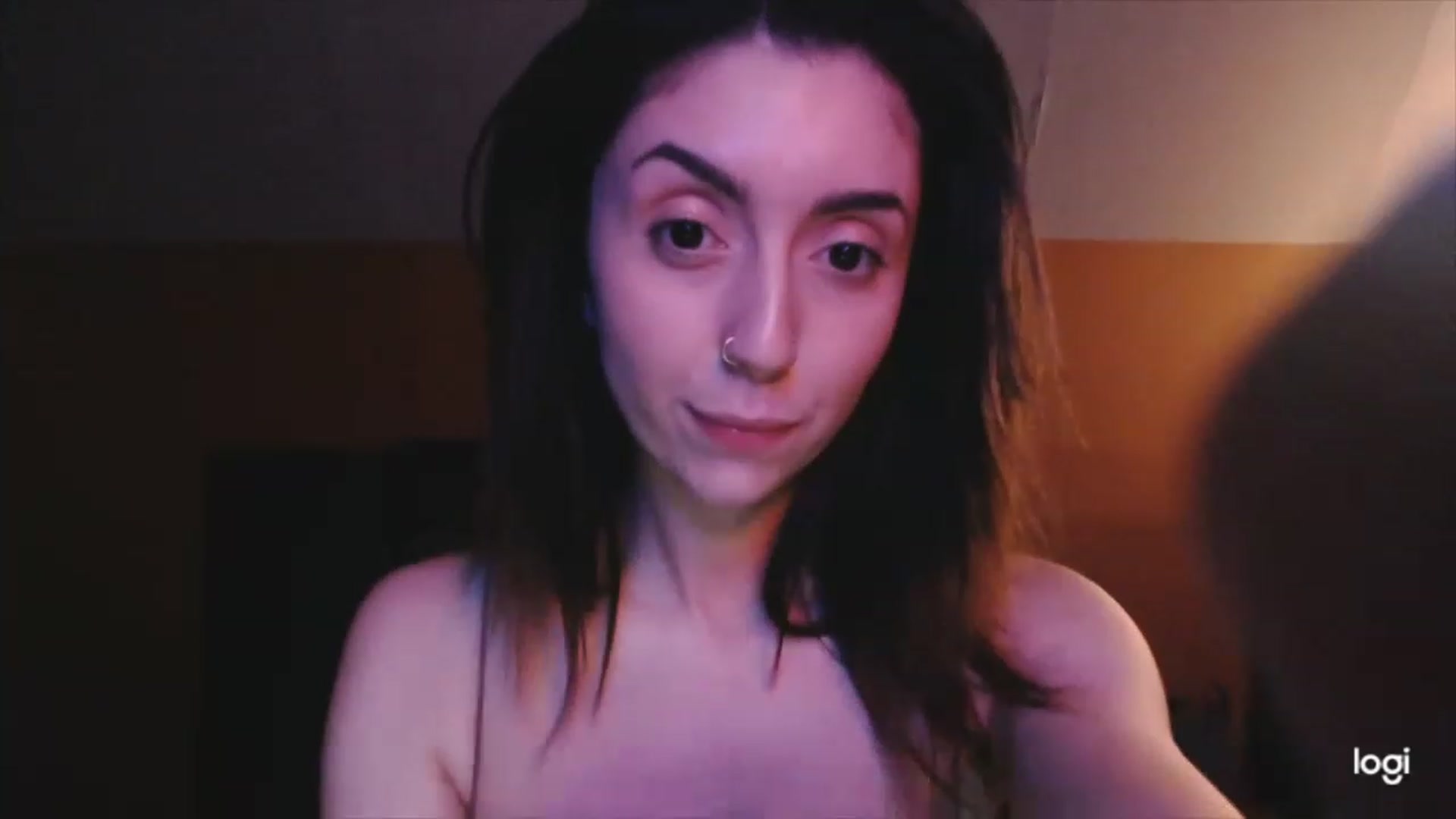 Gallery image thumbnail from luabelle's myfreecams stream on, 12/06/2022, 18:56 image 16 of 20