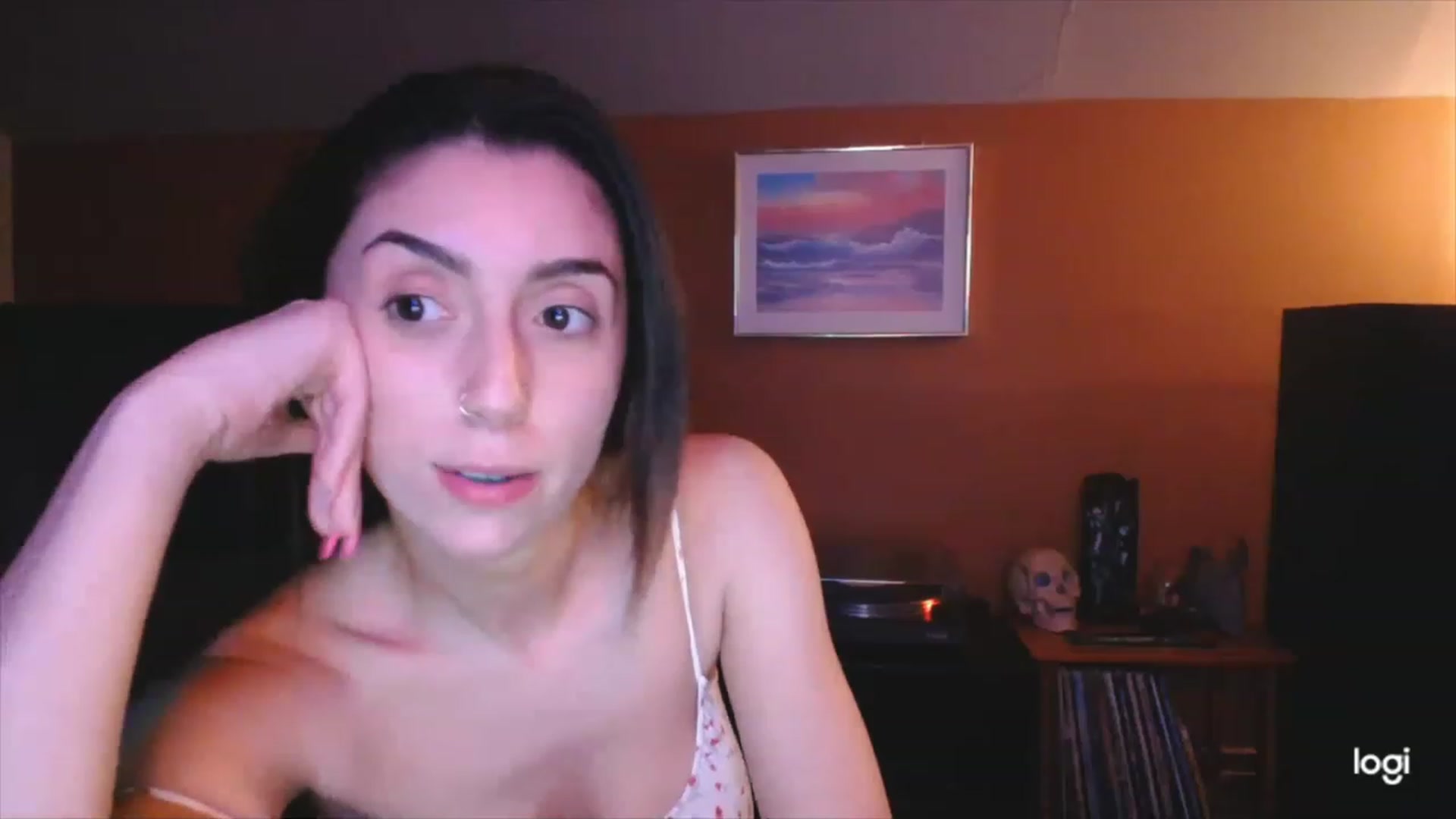 Gallery image thumbnail from luabelle's myfreecams stream on, 12/07/2022, 03:56 image 14 of 20