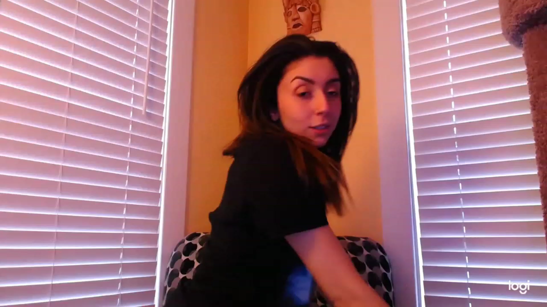 Gallery image thumbnail from luabelle's myfreecams stream on, 12/12/2022, 17:11 image 1 of 20