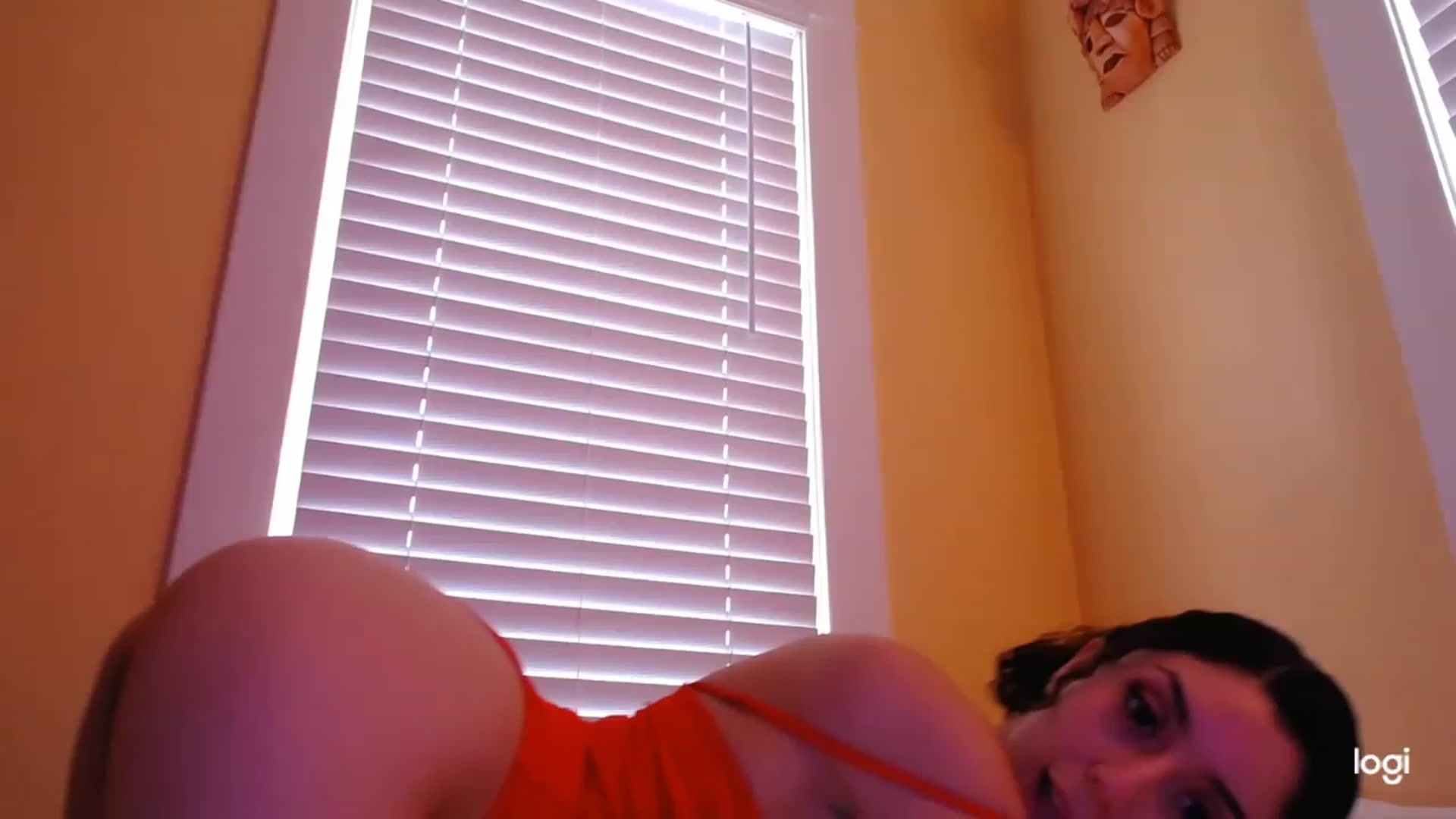 Gallery image thumbnail from luabelle's myfreecams stream on, 01/25/2023, 17:11 image 18 of 20