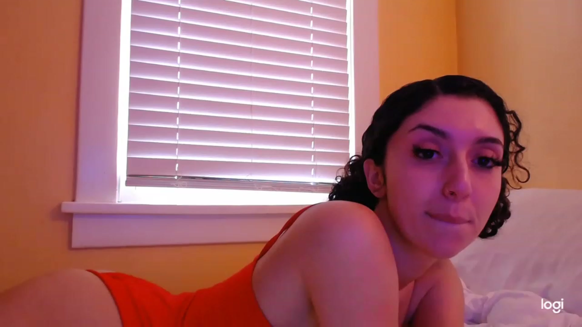 Gallery image thumbnail from luabelle's myfreecams stream on, 01/25/2023, 18:14 image 5 of 20