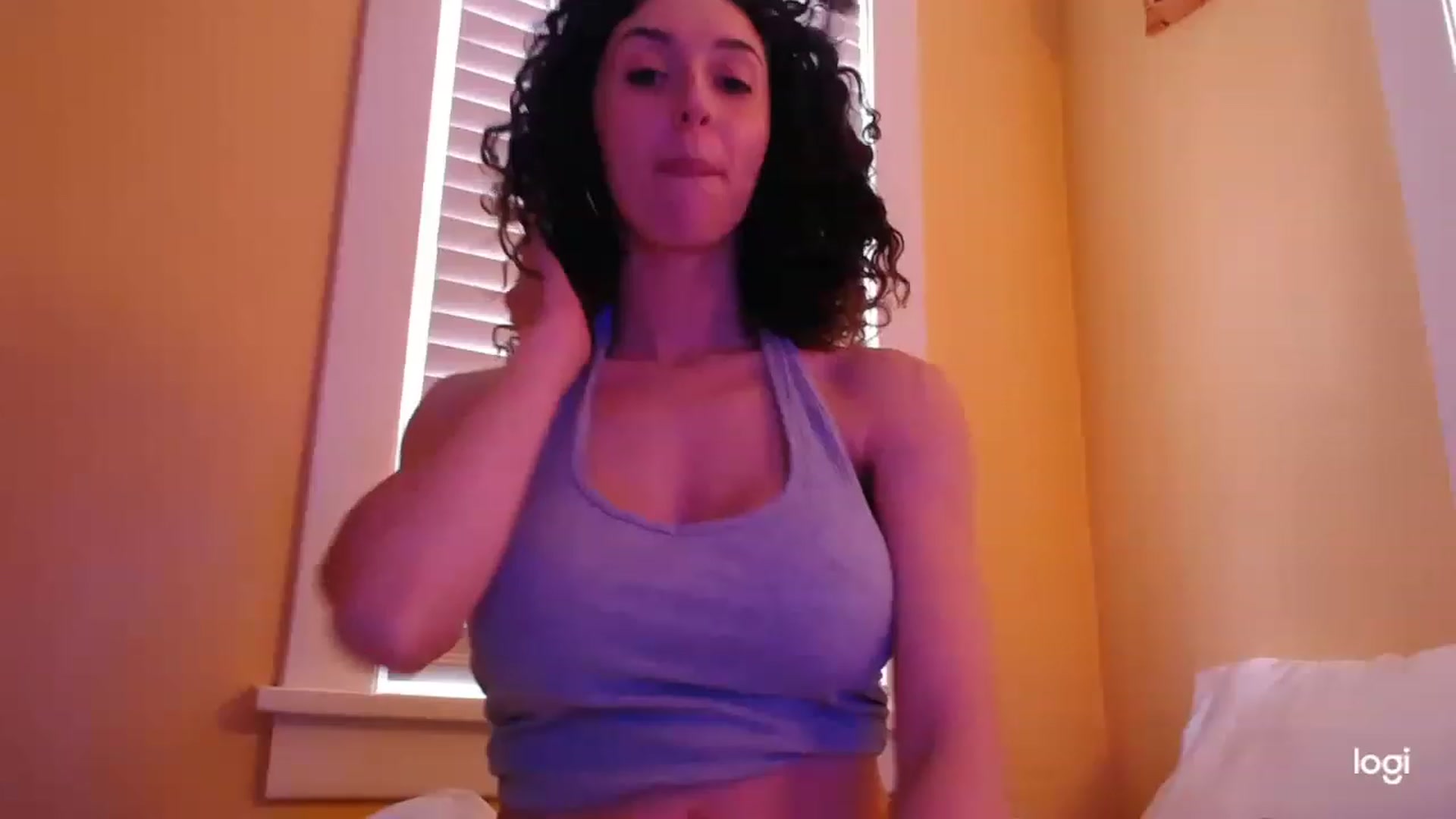Gallery image thumbnail from luabelle's myfreecams stream on, 01/26/2023, 18:00 image 14 of 20
