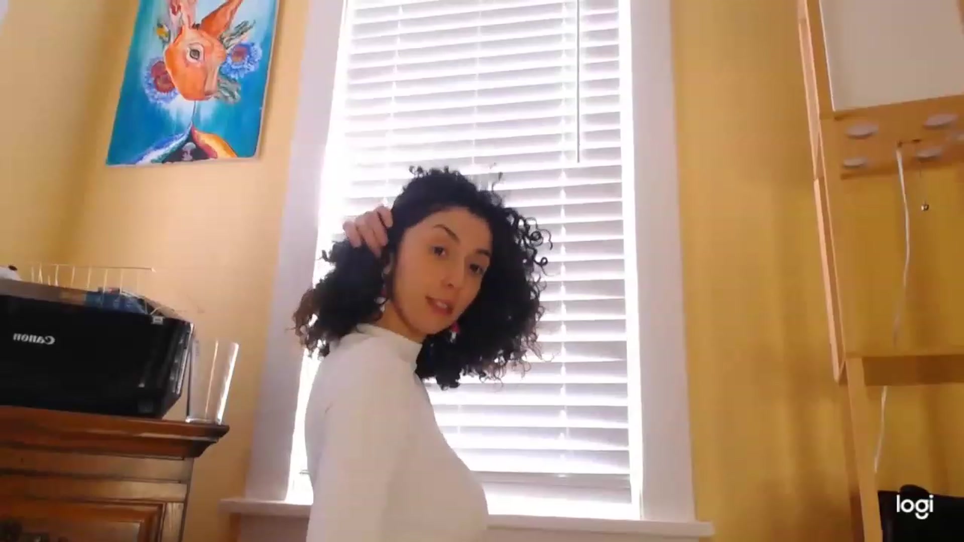 Gallery image thumbnail from luabelle's myfreecams stream on, 01/31/2023, 18:34 image 6 of 20