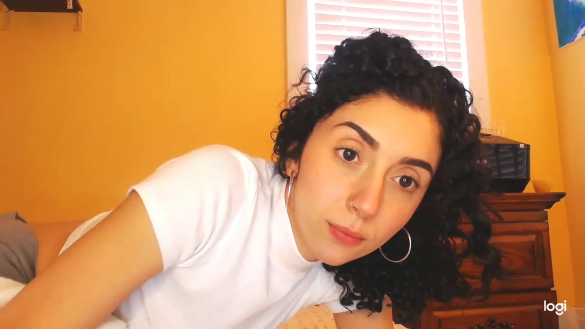 Gallery image thumbnail from luabelle's myfreecams stream on, 02/06/2023, 17:38 image 3 of 20