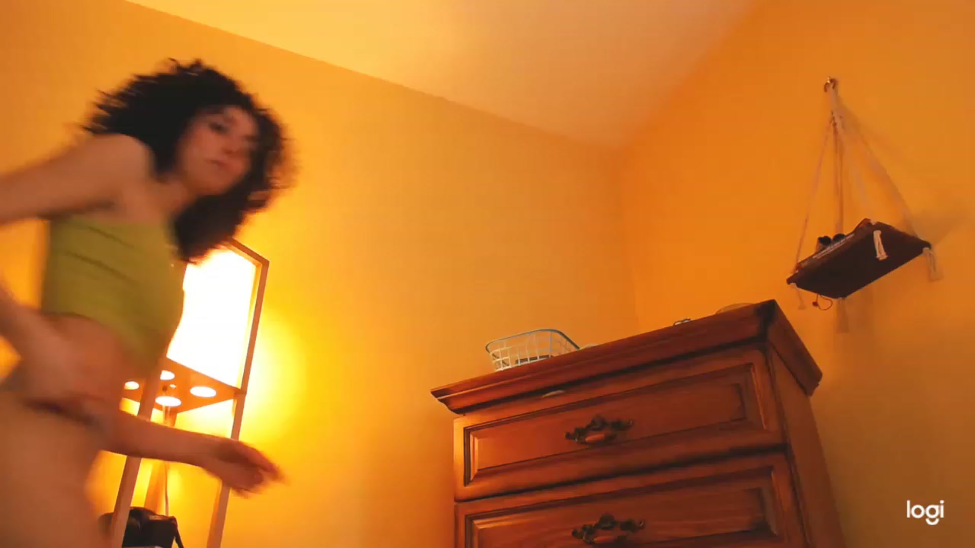 Gallery image thumbnail from luabelle's myfreecams stream on, 03/14/2023, 17:46 image 18 of 20