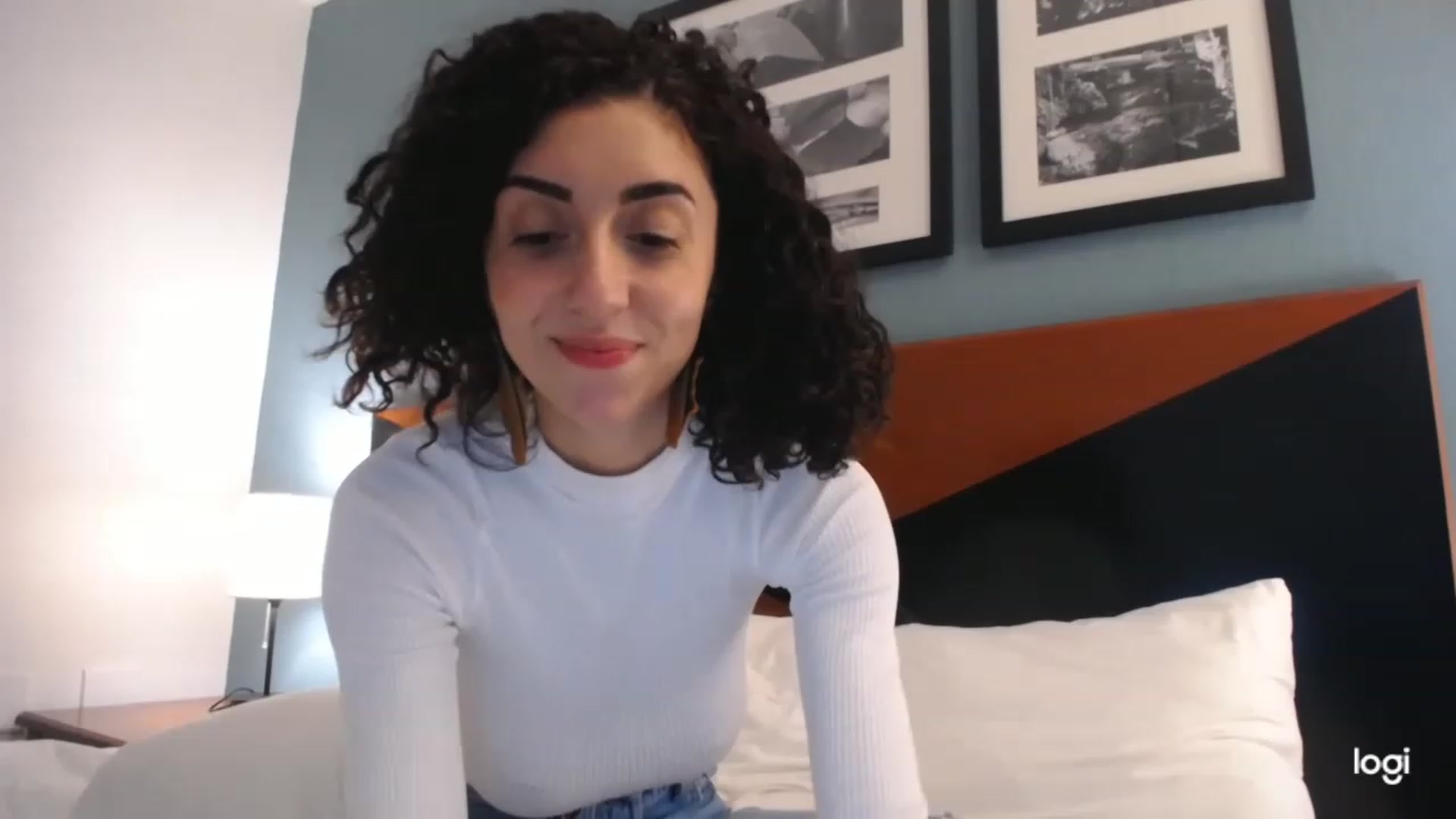 Gallery image thumbnail from luabelle's myfreecams stream on, 04/30/2023, 18:44 image 1 of 20