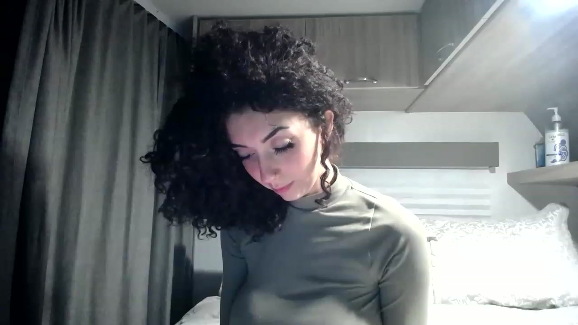 Gallery image thumbnail from luabelle's myfreecams stream on, 05/19/2023, 05:25 image 13 of 20
