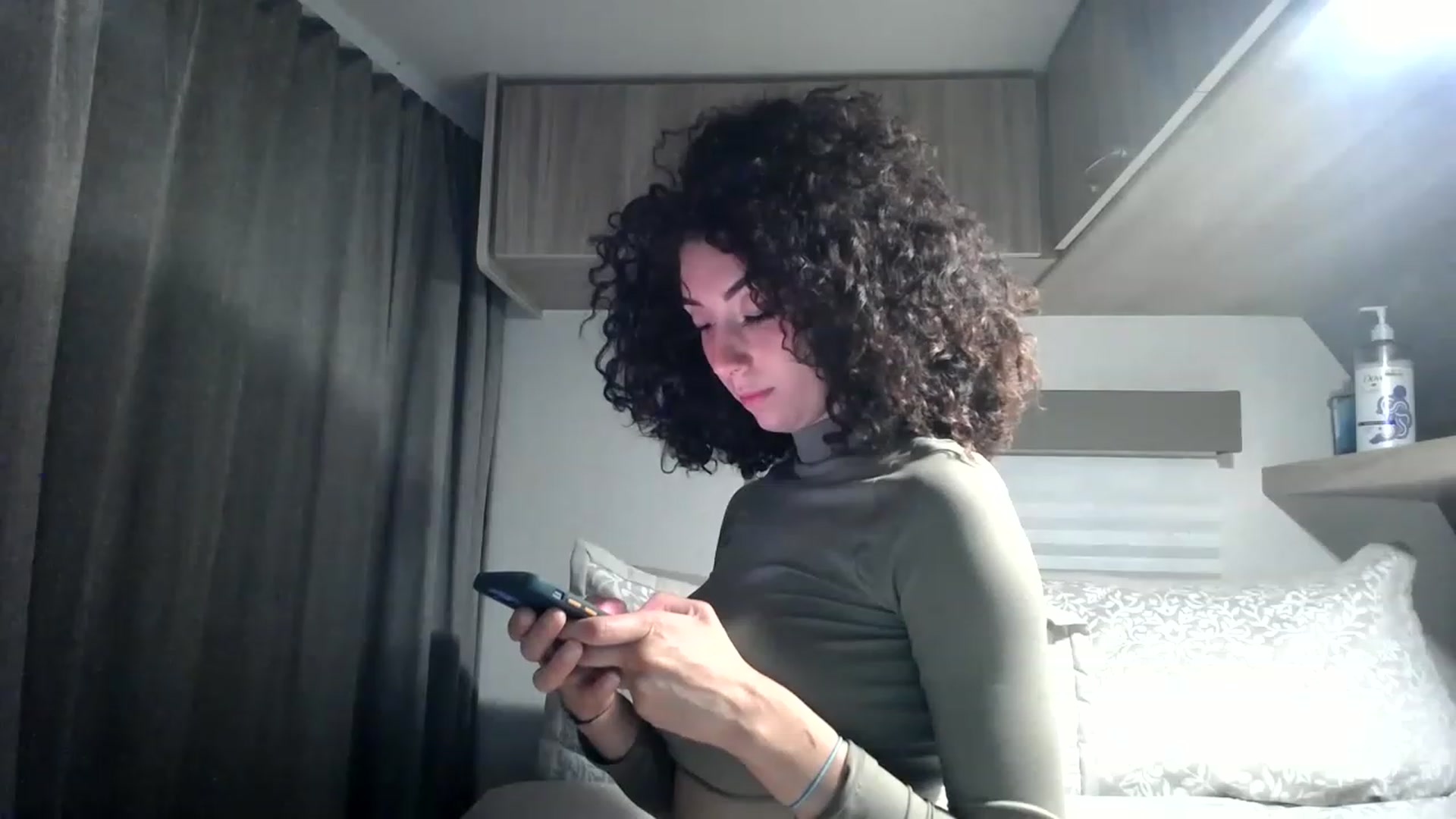 Gallery image thumbnail from luabelle's myfreecams stream on, 05/19/2023, 05:25 image 20 of 20