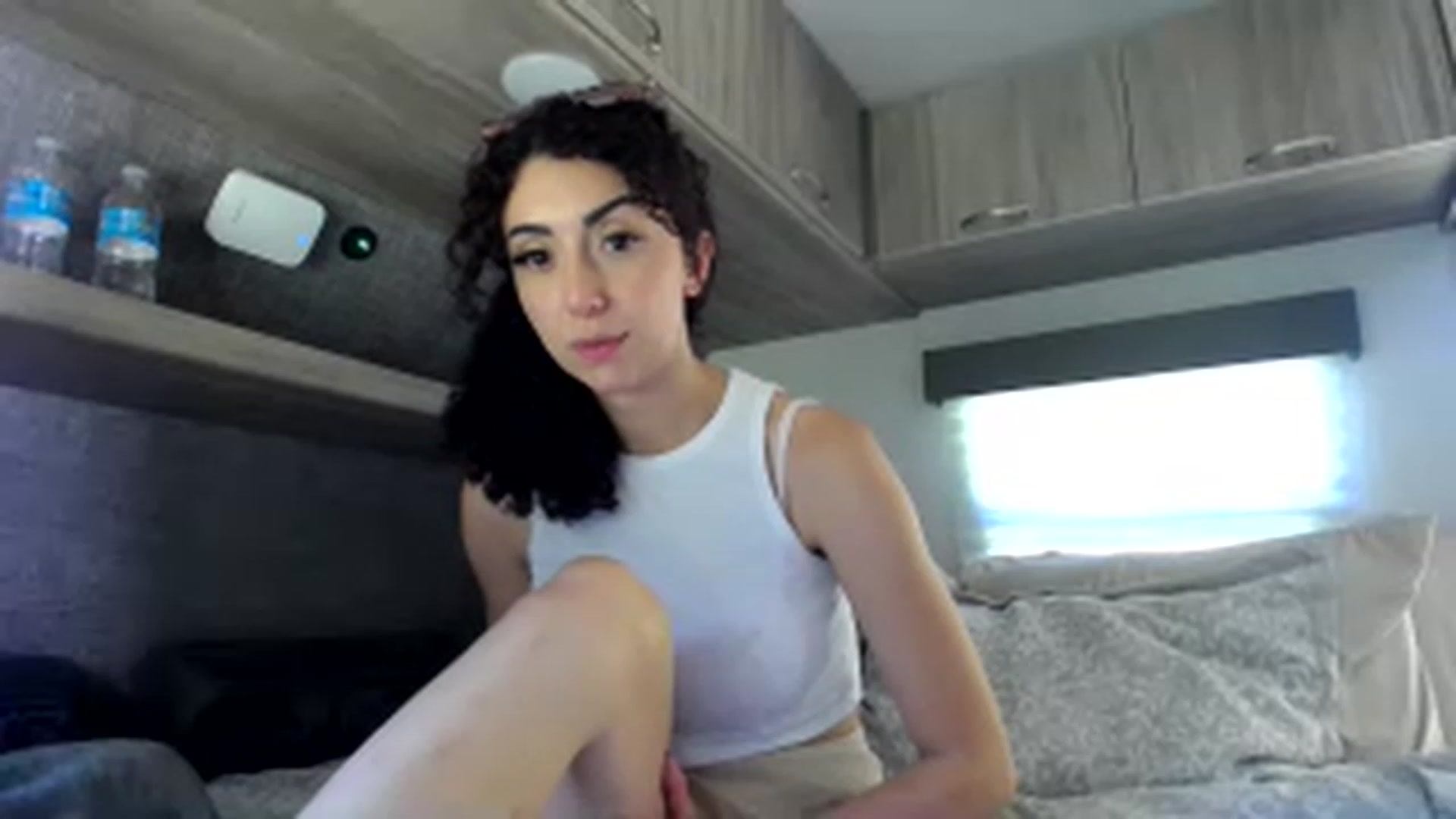 Gallery image thumbnail from luabelle's myfreecams stream on, 06/02/2023, 16:38 image 3 of 20