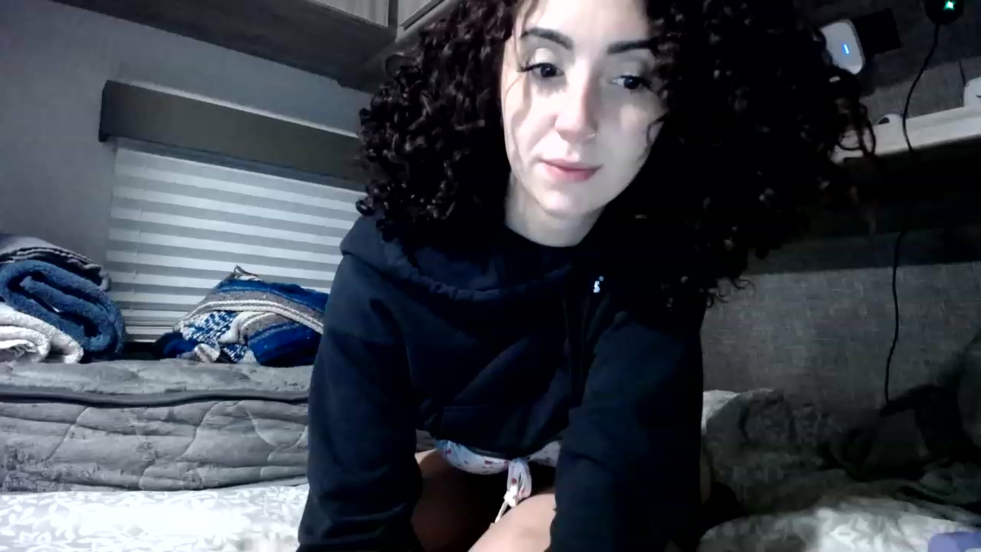 Gallery image thumbnail from luabelle's myfreecams stream on, 06/06/2023, 04:12 image 3 of 20