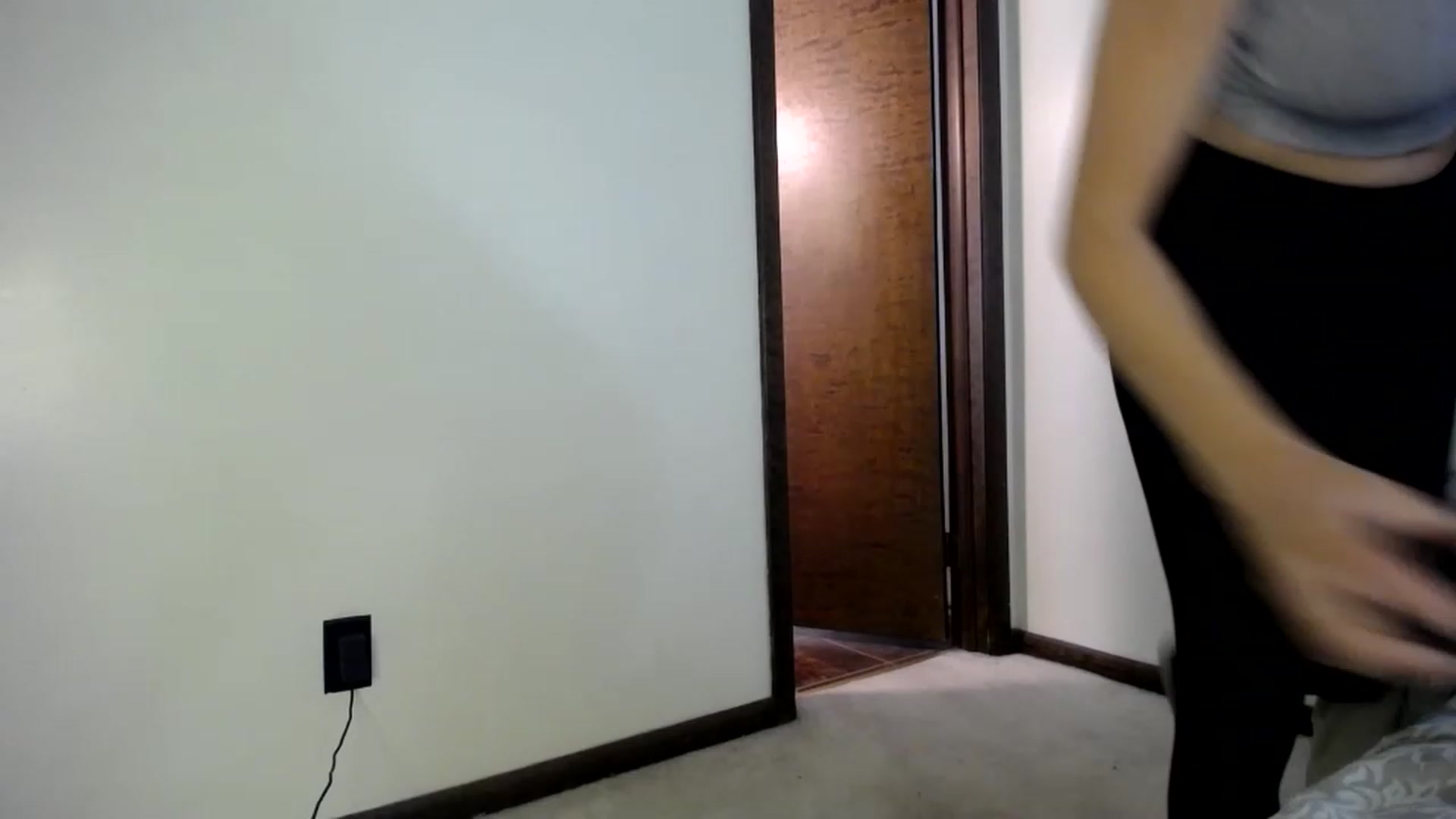Gallery image thumbnail from luabelle's myfreecams stream on, 06/14/2023, 19:37 image 3 of 20