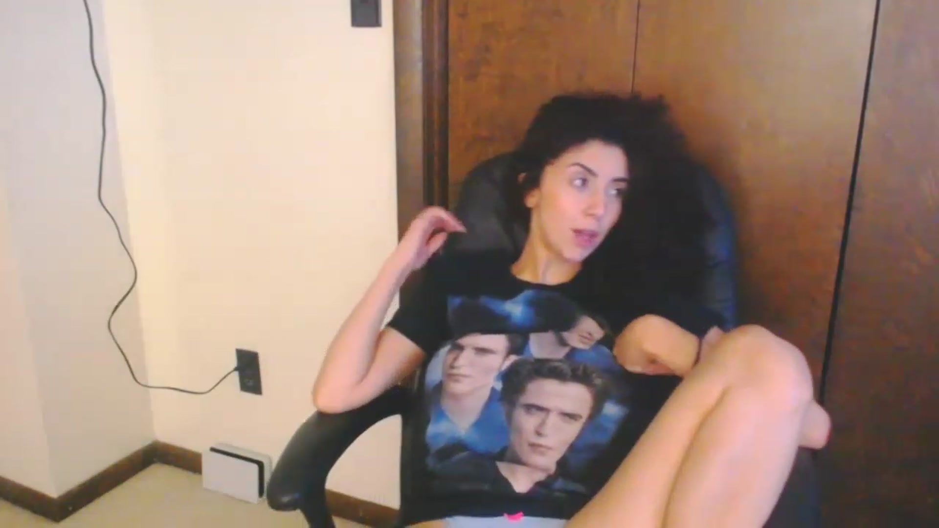 Gallery image thumbnail from luabelle's myfreecams stream on, 07/18/2023, 17:34 image 6 of 20