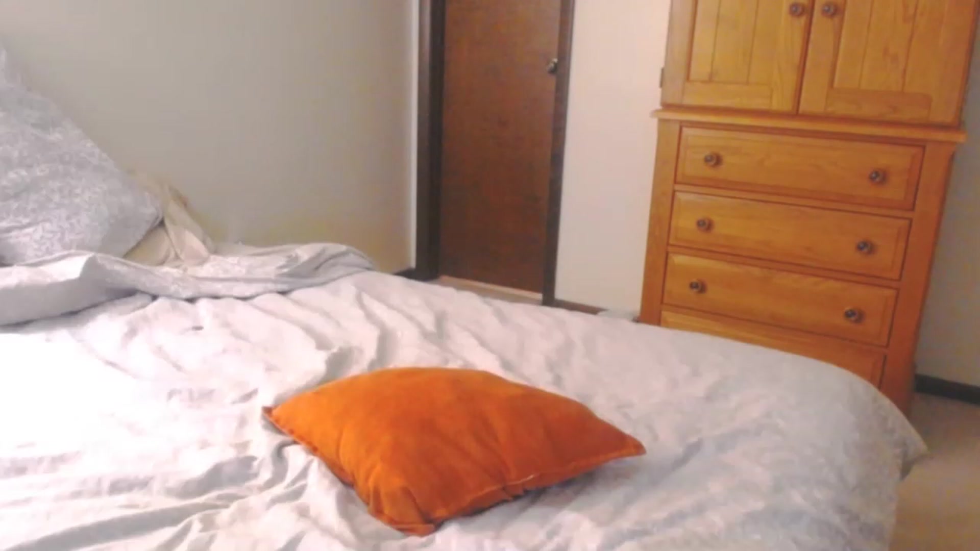 Gallery image thumbnail from luabelle's myfreecams stream on, 07/18/2023, 17:34 image 15 of 20