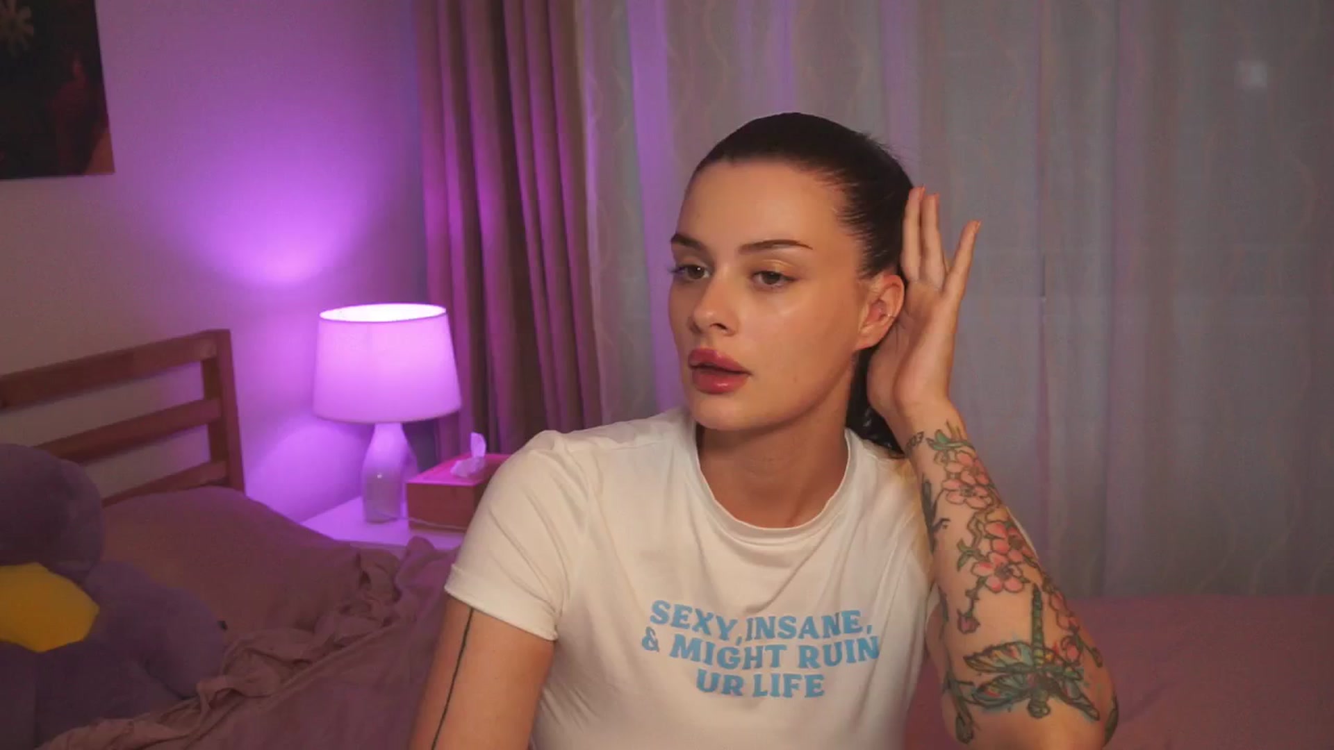 Gallery image thumbnail from lucyangel's myfreecams stream on, 05/27/2024, 18:33 image 2 of 20