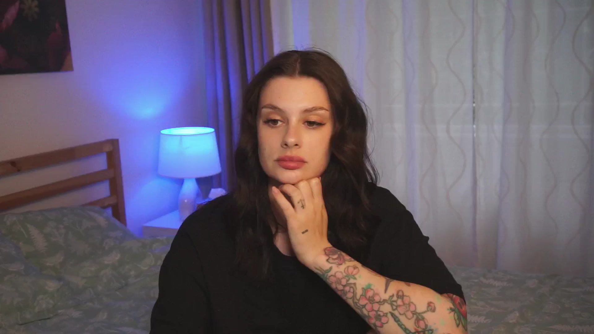 Gallery image thumbnail from lucyangel's myfreecams stream on, 06/01/2024, 18:50 image 1 of 20