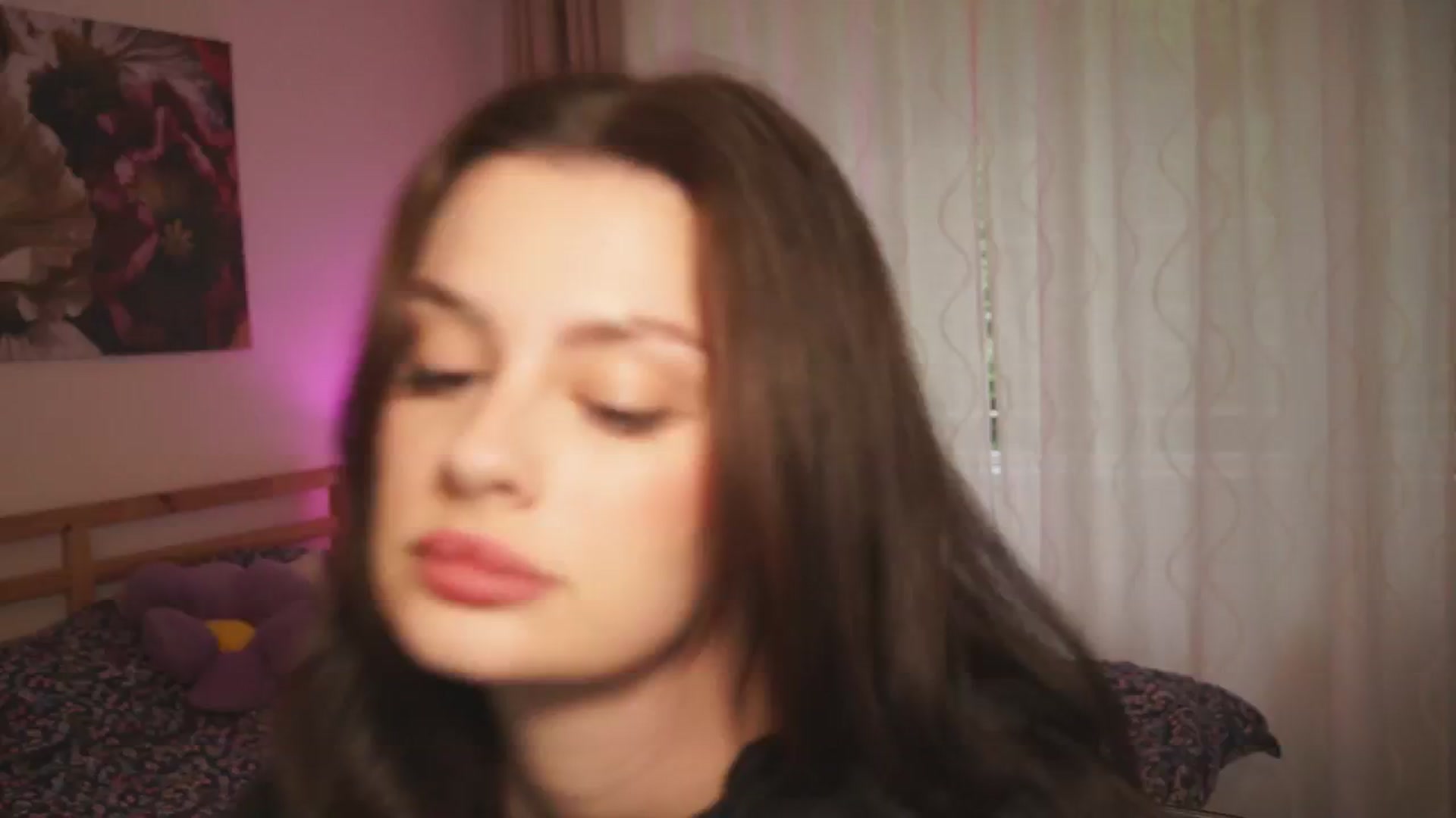 Gallery image thumbnail from lucyangel's myfreecams stream on, 06/07/2024, 17:24 image 2 of 20