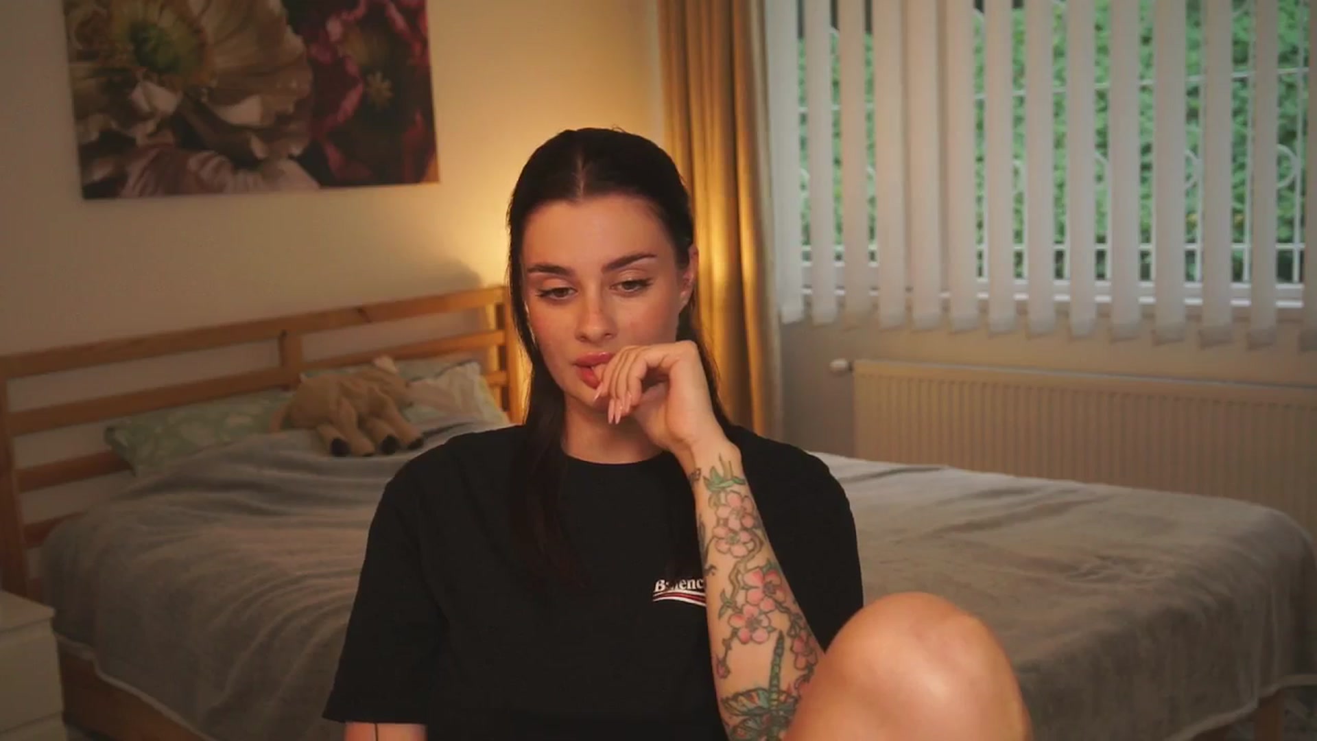 Gallery image thumbnail from lucyangel's myfreecams stream on, 07/22/2024, 17:55 image 20 of 20