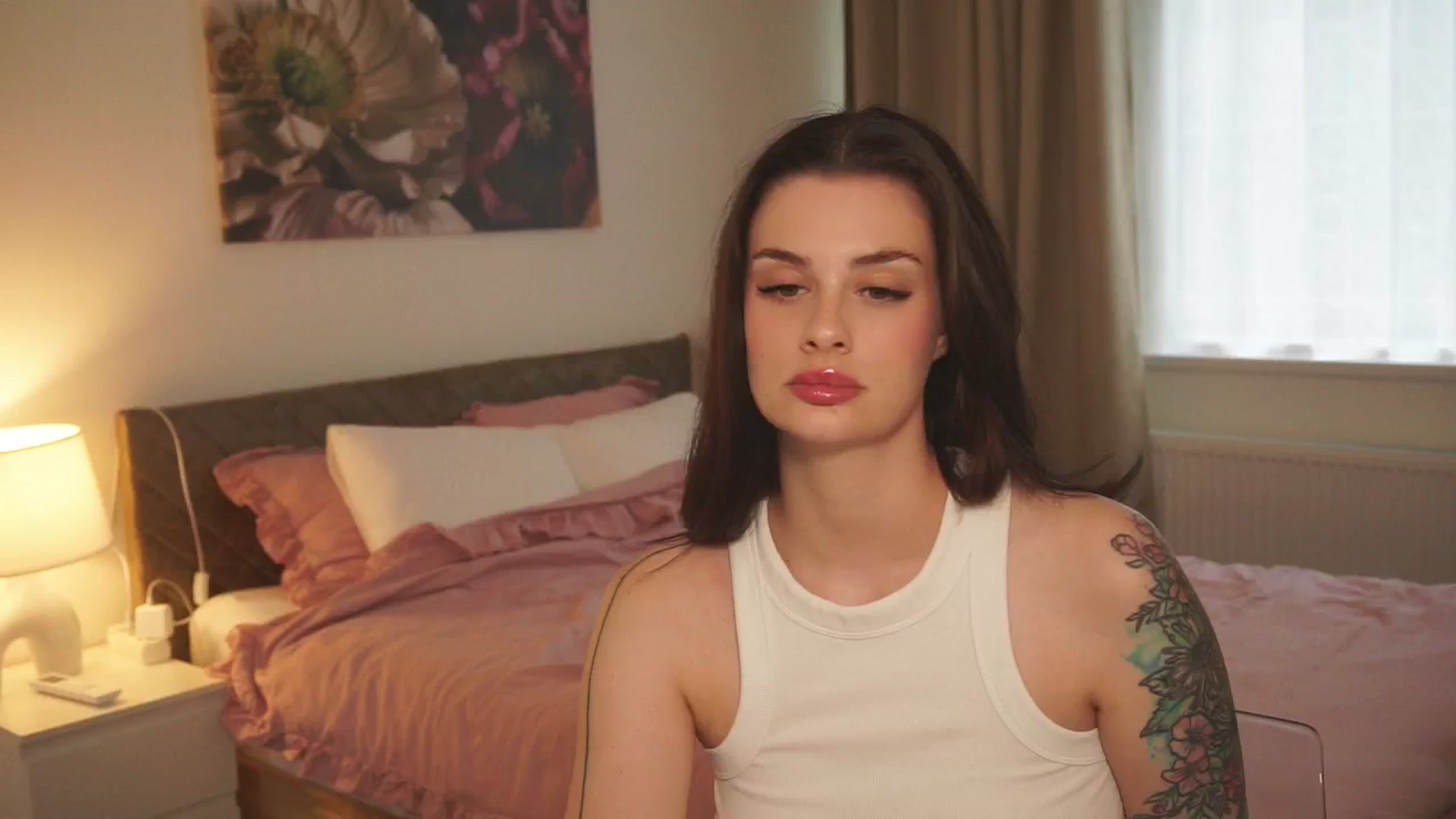 Gallery image thumbnail from lucyangel's myfreecams stream on, 08/07/2024, 16:07 image 11 of 20