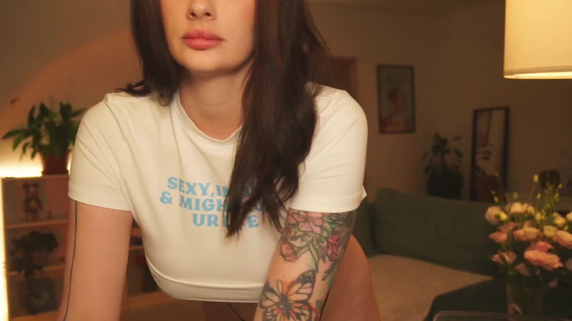 Gallery image thumbnail from lucyangel's myfreecams stream on, 09/08/2024, 17:25 image 11 of 20