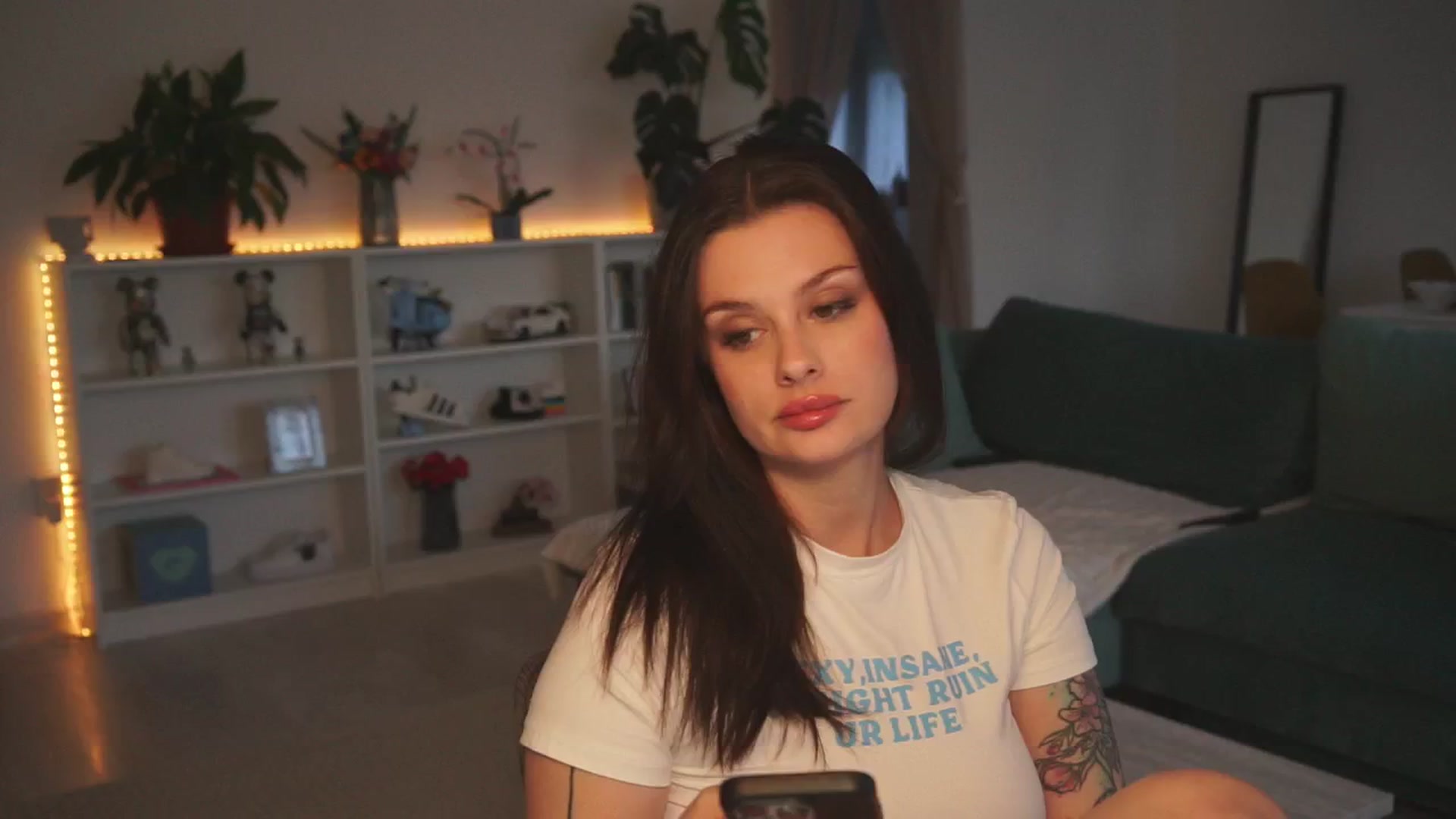 Gallery image thumbnail from lucyangel's myfreecams stream on, 10/01/2024, 16:11 image 7 of 20