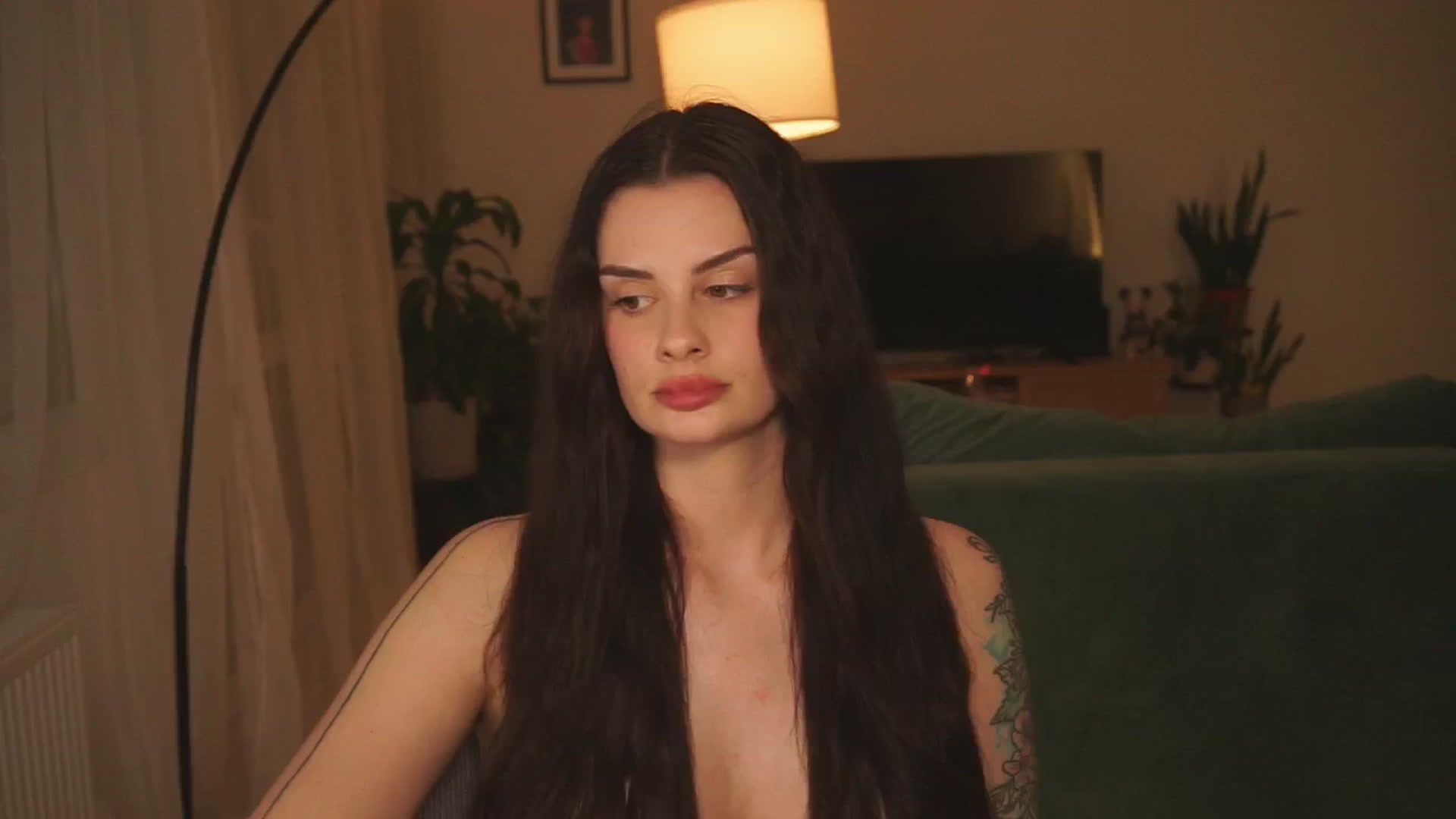 Gallery image thumbnail from lucyangel's myfreecams stream on, 11/12/2024, 19:01 image 19 of 20